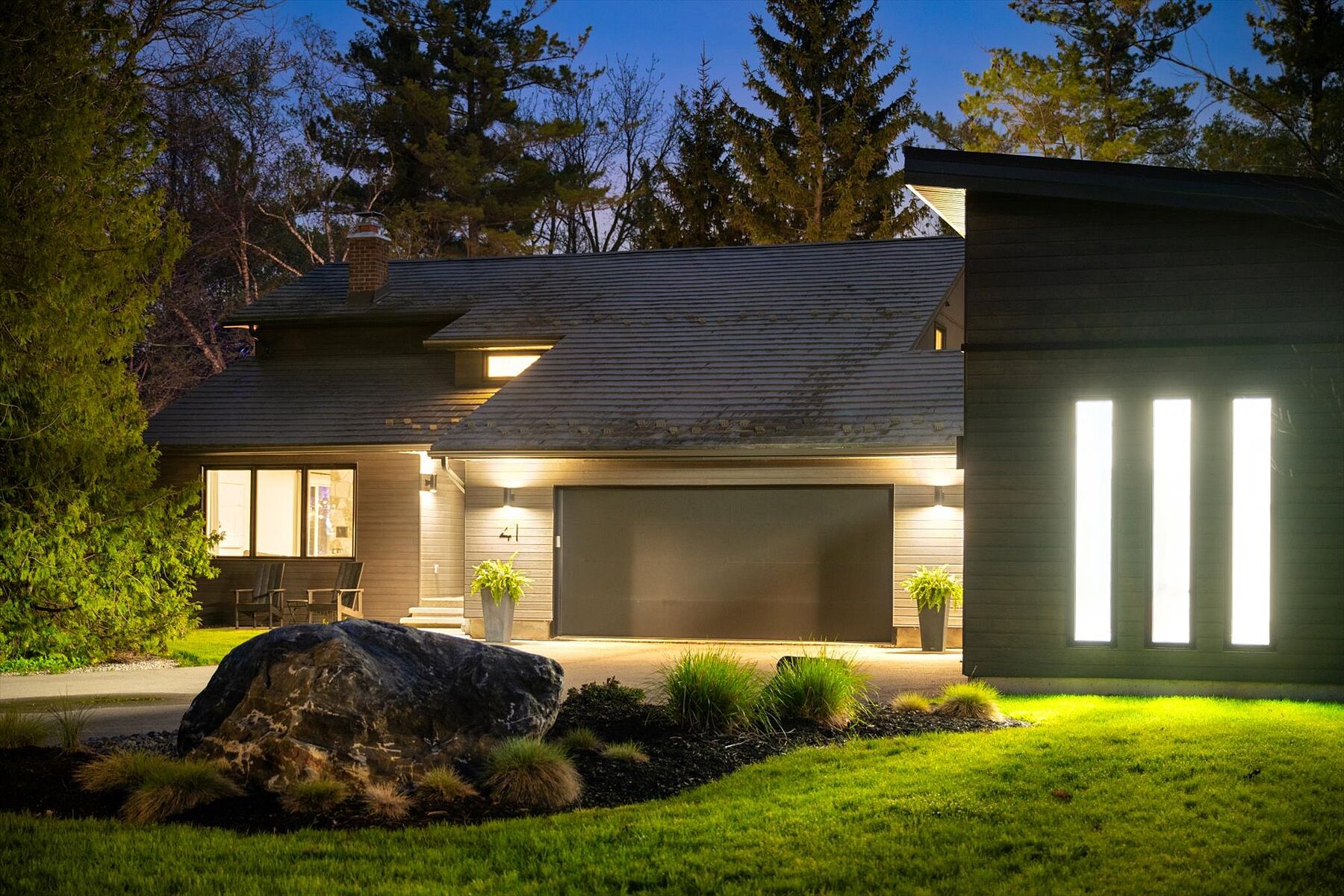  Serene, Elegant Home - 物件實景