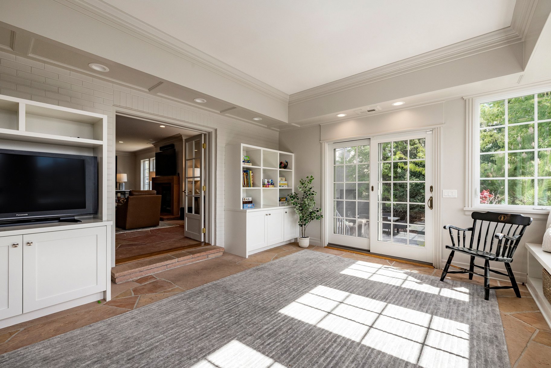  BEAUTIFULLY UPDATED FEDERAL HEIGHTS TWO STORY HOME - 物件實景