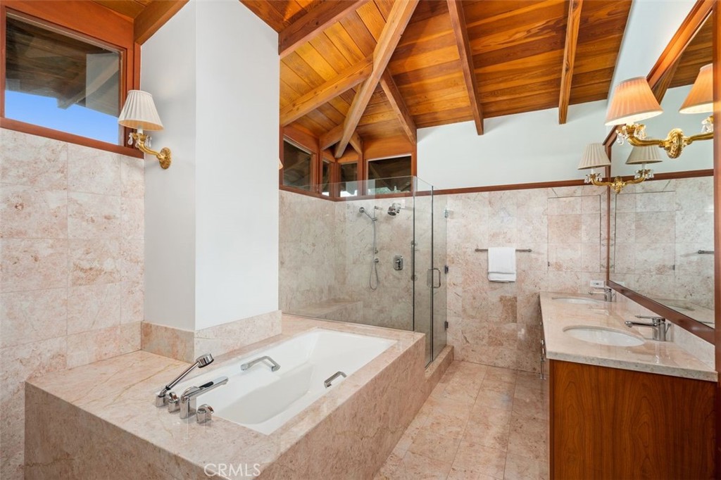 Diamond Bar, California, 91765, United States, 4 Bedrooms Bedrooms, ,5 BathroomsBathrooms,Residential,For Sale,1989451