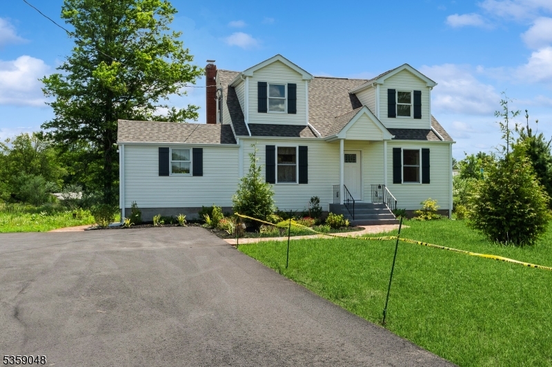 Franklin Twp., New Jersey, 08825, United States, 2 Bedrooms Bedrooms, ,3 BathroomsBathrooms,Residential,For Sale,1820941