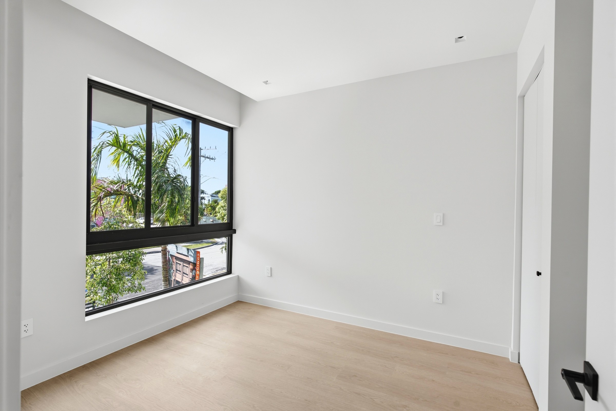  1017 SW 13th Ct, Miami, FL, 33135 - 物件實景
