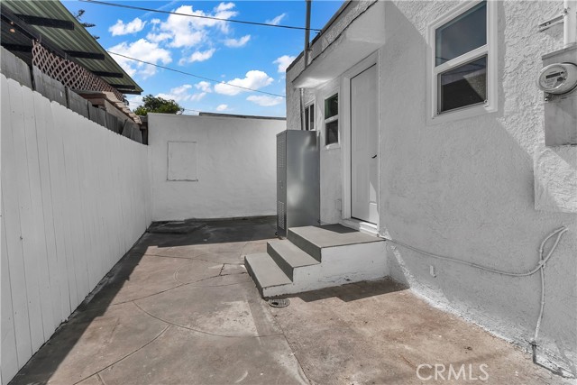 Lynwood, California, 90262, United States, 1 Bedroom Bedrooms, ,1 BathroomBathrooms,Residential,For Sale,1935434