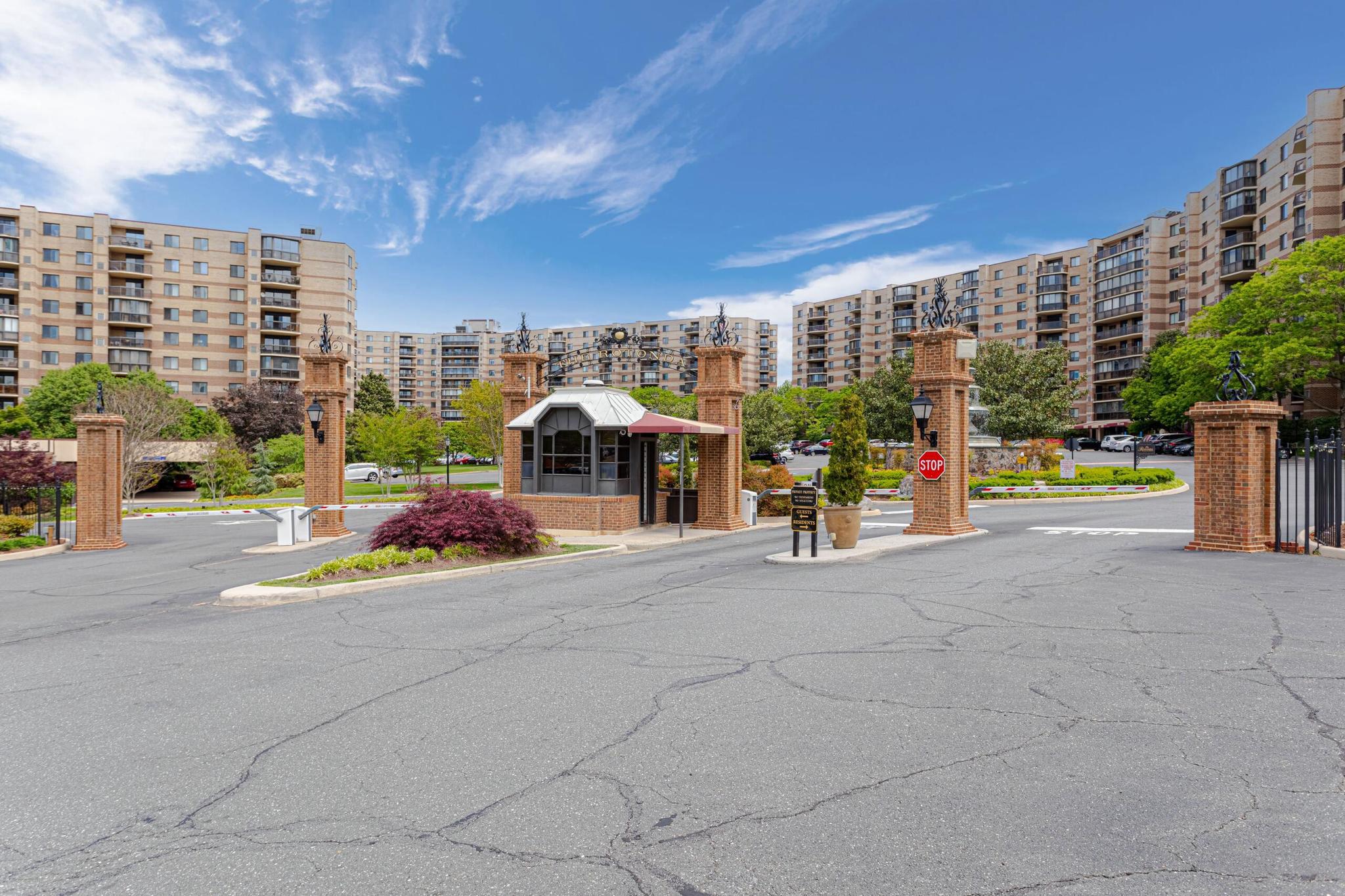 8360 Greensboro Drive, Mclean, VA, 22102 - 物件實景