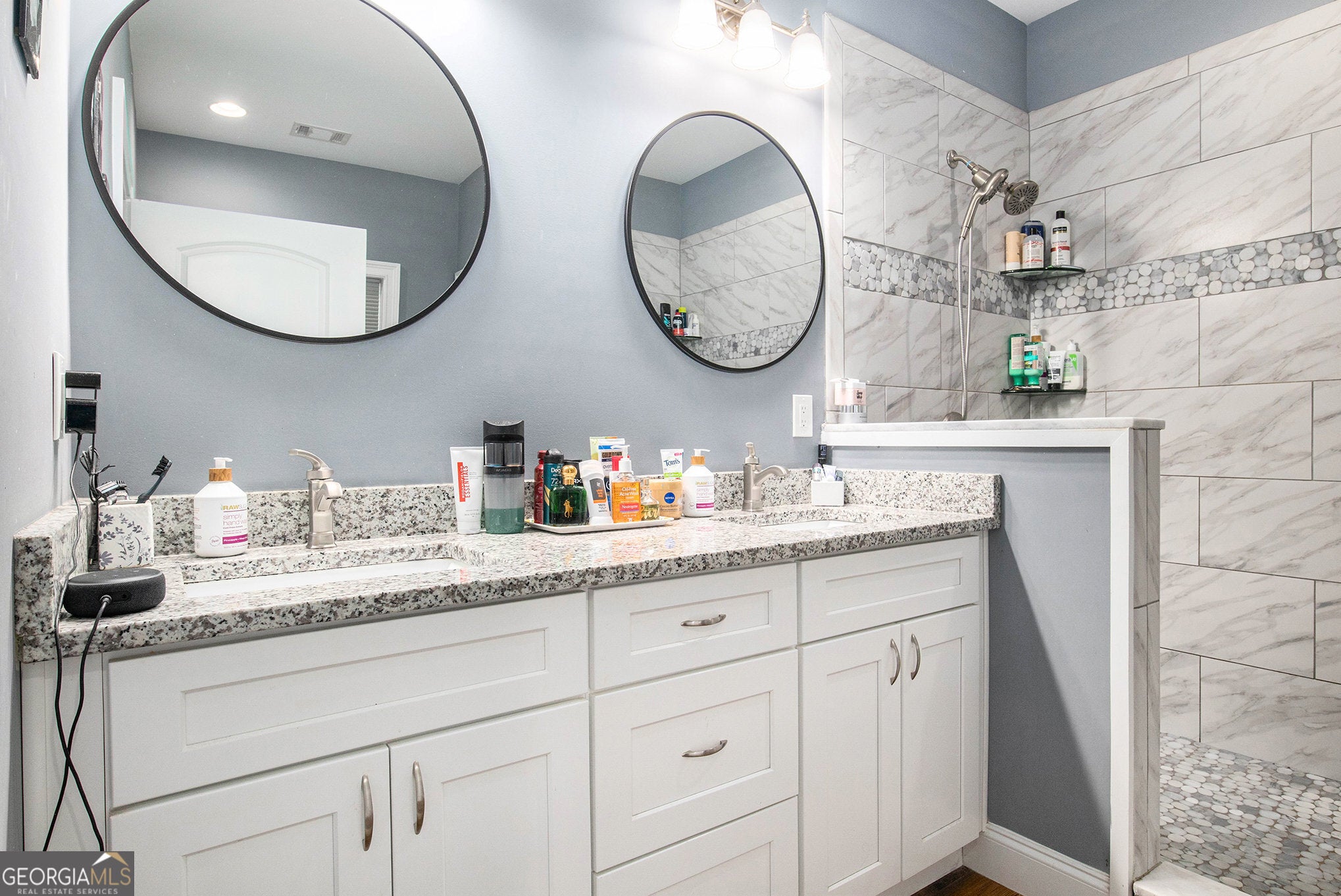 Blue Ridge, Georgia, 30513, United States, 4 Bedrooms Bedrooms, ,3 BathroomsBathrooms,Residential,For Sale,1919420