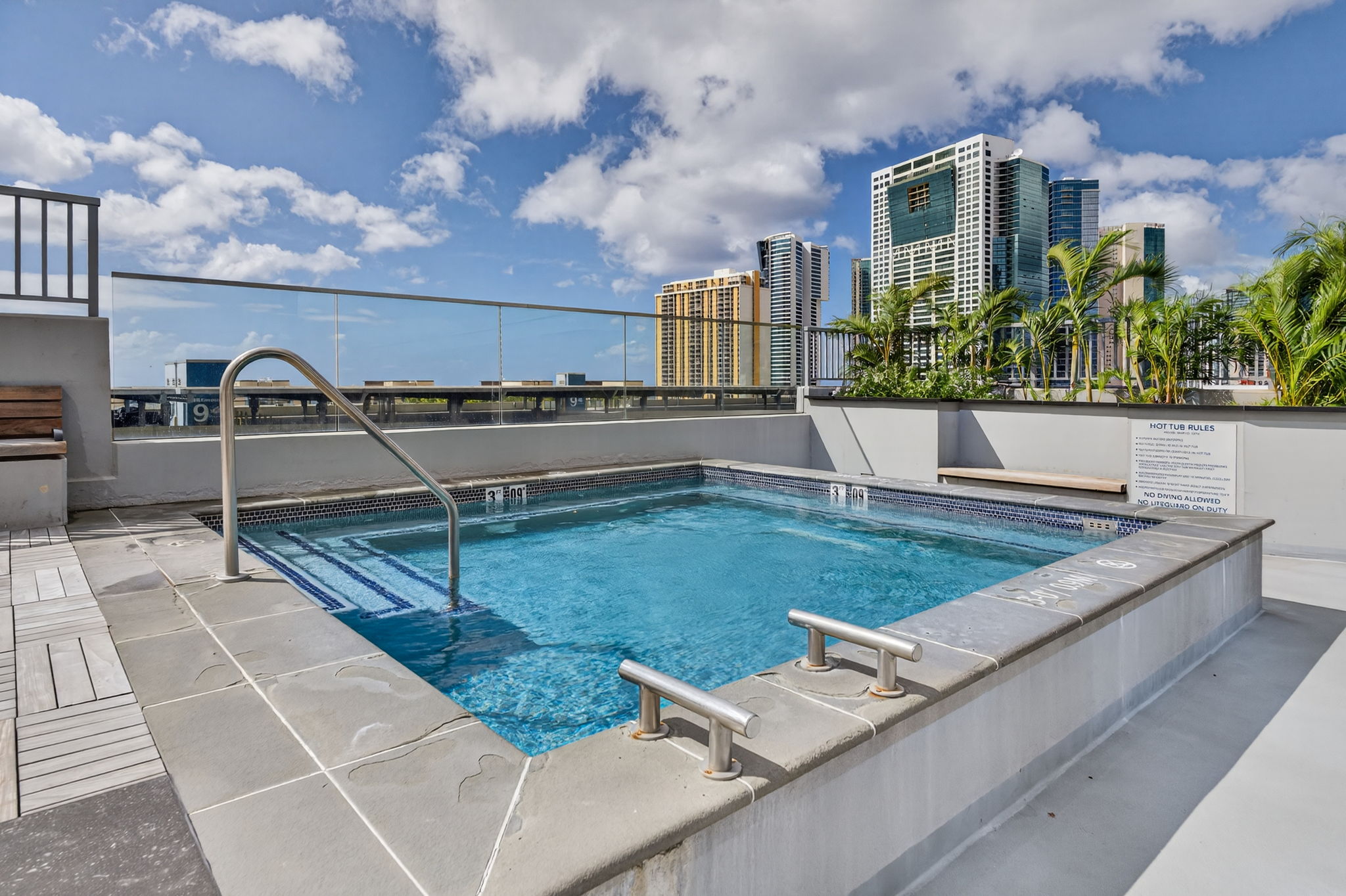 Honolulu, Hawaii, 96814, United States, 2 Bedrooms Bedrooms, ,2 BathroomsBathrooms,Residential,For Sale,1990475