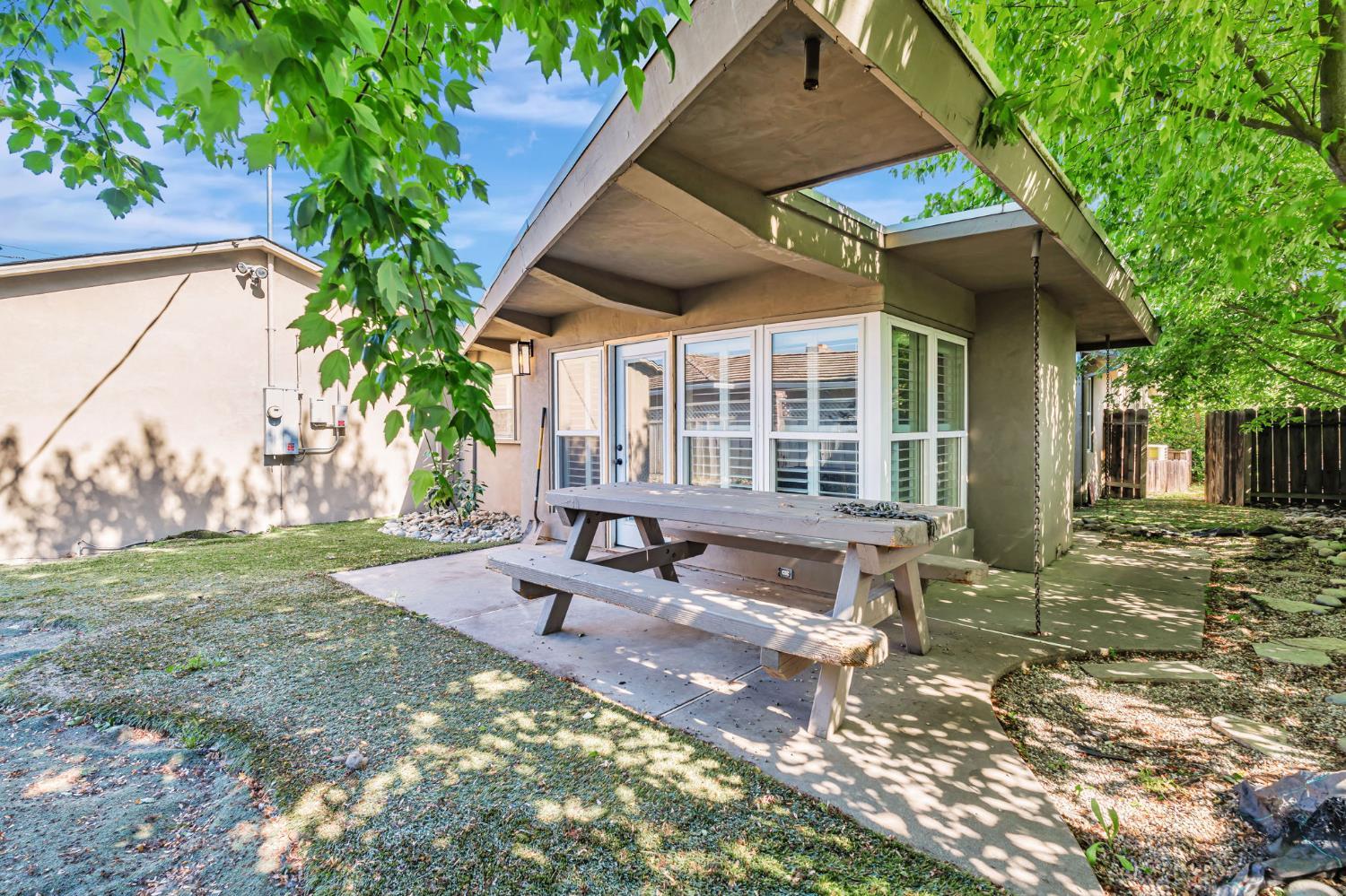 Stockton, California, 95207, United States, 3 Bedrooms Bedrooms, ,2 BathroomsBathrooms,Residential,For Sale,1915984