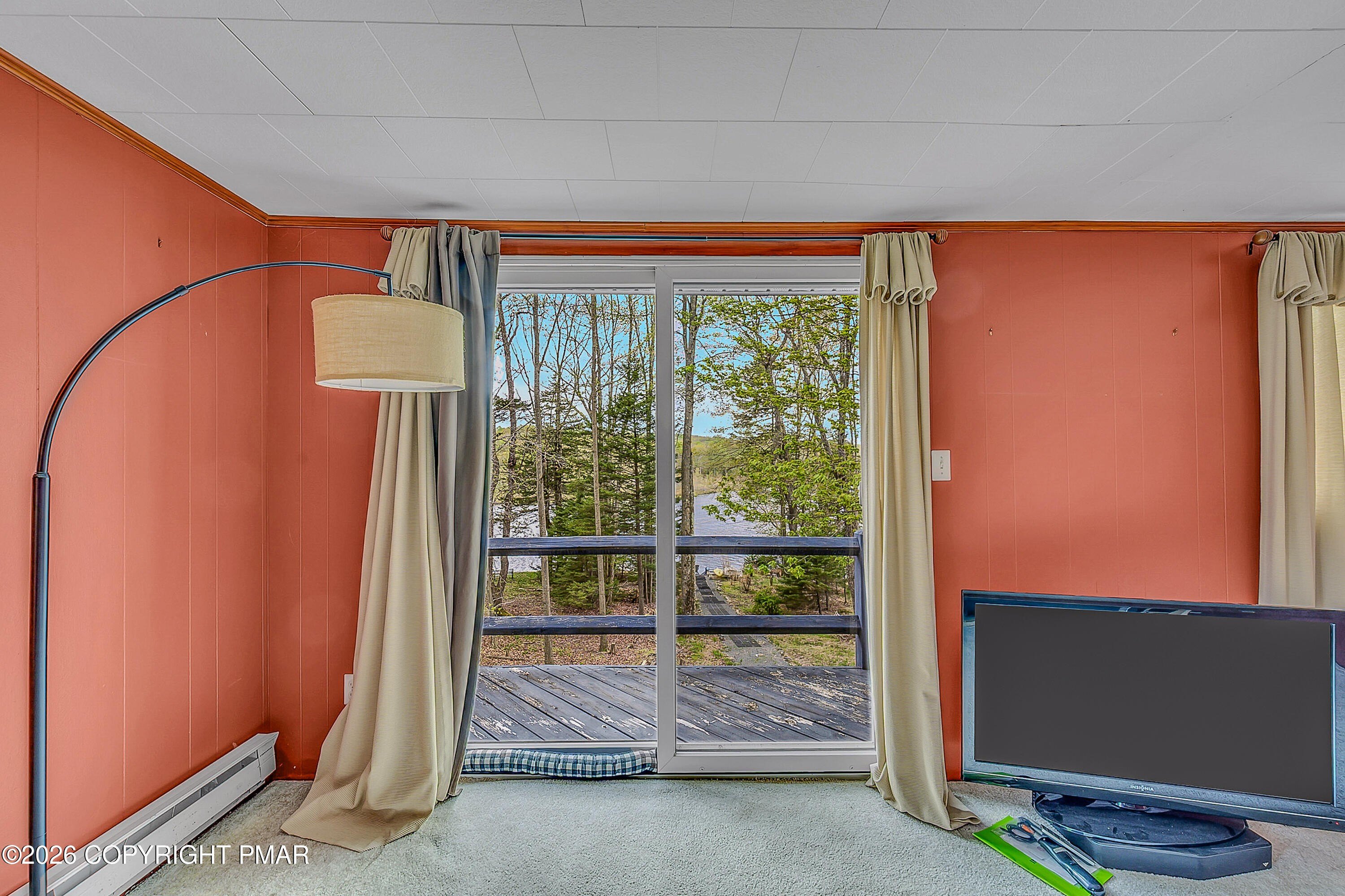Pocono Lake, Pennsylvania, 18347, United States, 2 Bedrooms Bedrooms, ,1 BathroomBathrooms,Residential,For Sale,2048787