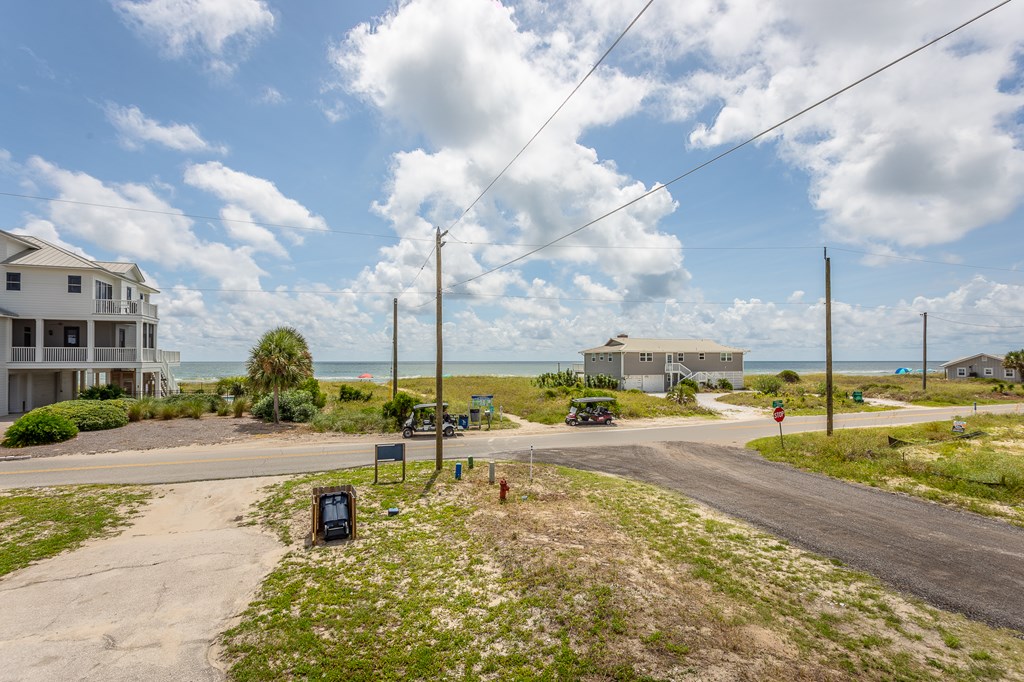 Saint George Island, Florida, 32328, United States, 3 Bedrooms Bedrooms, ,2 BathroomsBathrooms,Residential,For Sale,1981798