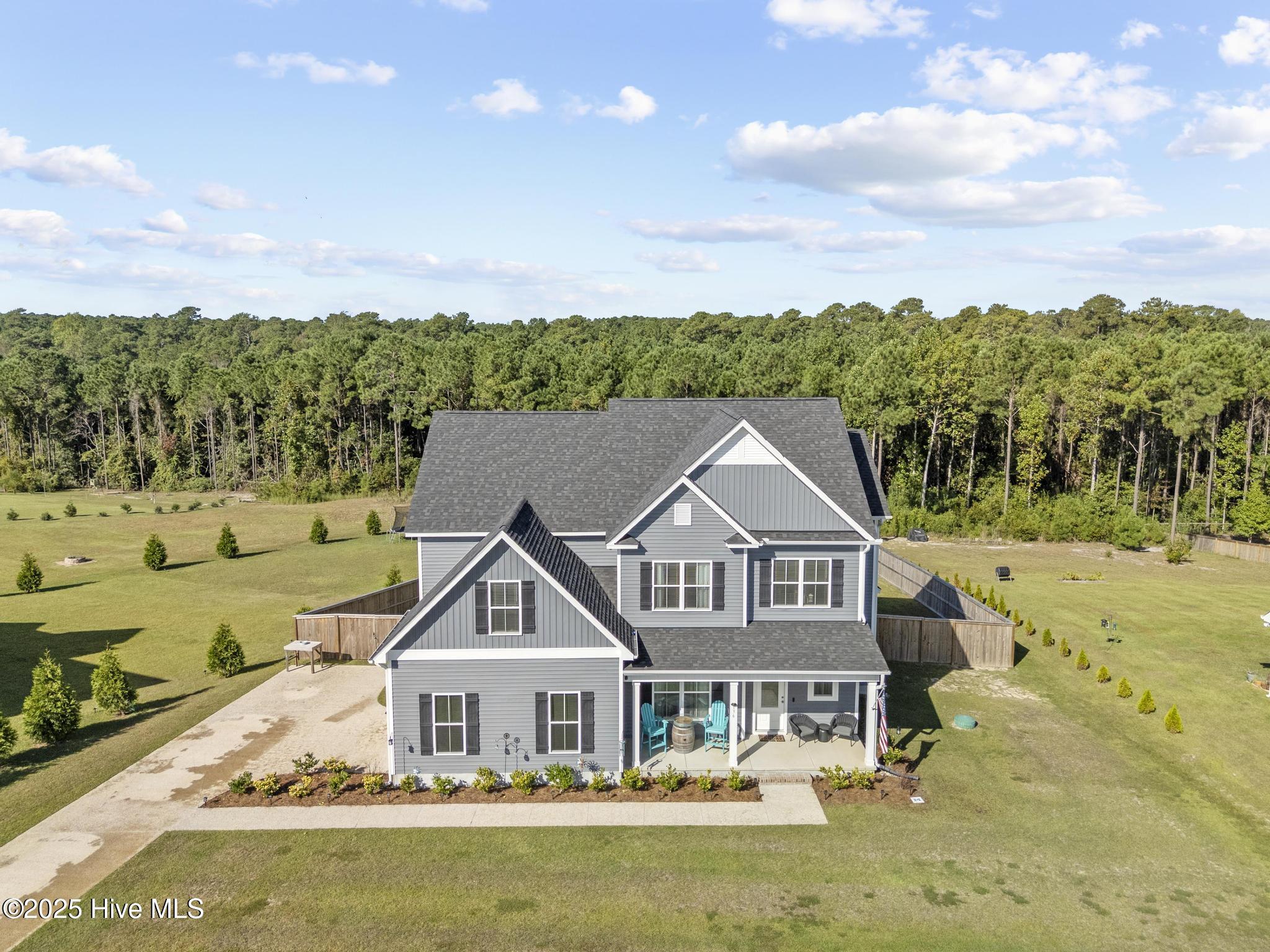 Peletier, North Carolina, 28584, United States, 4 Bedrooms Bedrooms, ,3 BathroomsBathrooms,Residential,For Sale,1976266