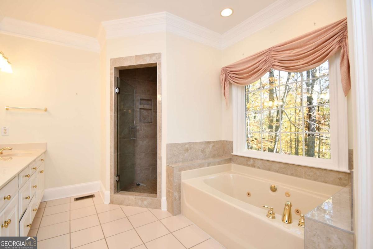 Athens, Georgia, 30607, United States, 5 Bedrooms Bedrooms, ,5 BathroomsBathrooms,Residential,For Sale,1993112