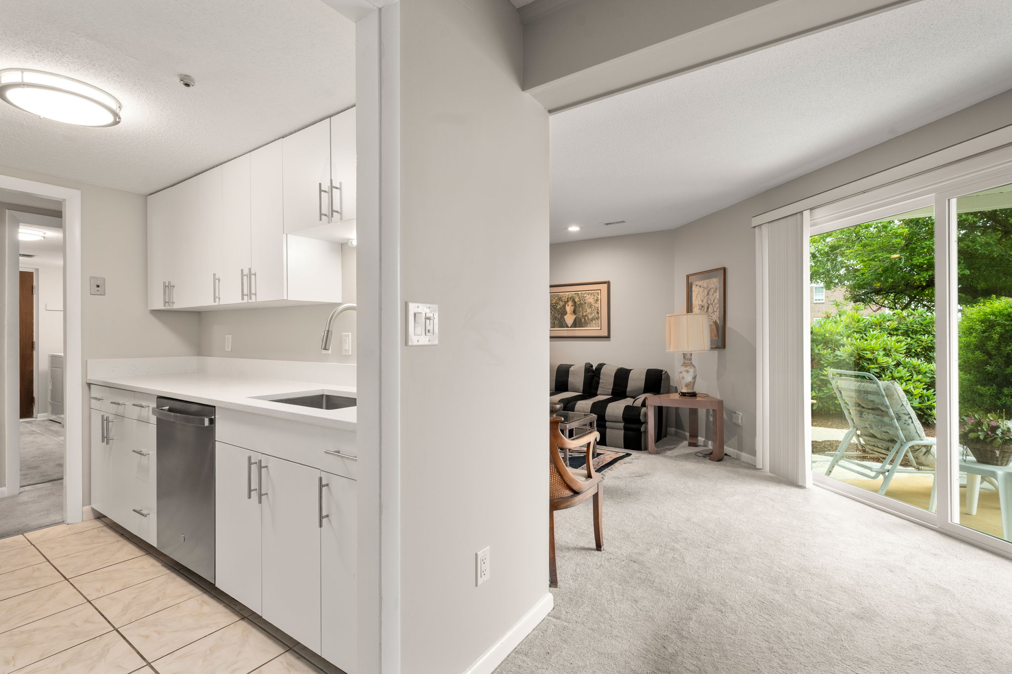  55 Brian Drive, Stoughton, MA, 02072 - 物件實景