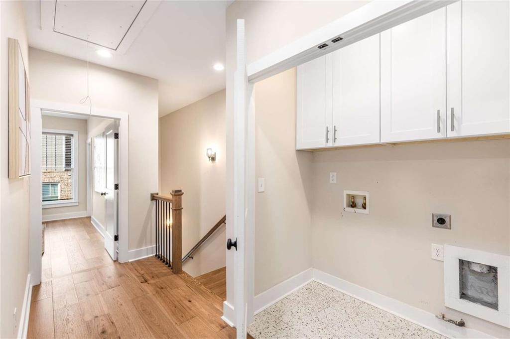 Norcross, Georgia, 30071, United States, 4 Bedrooms Bedrooms, ,4 BathroomsBathrooms,Residential,For Sale,1959039