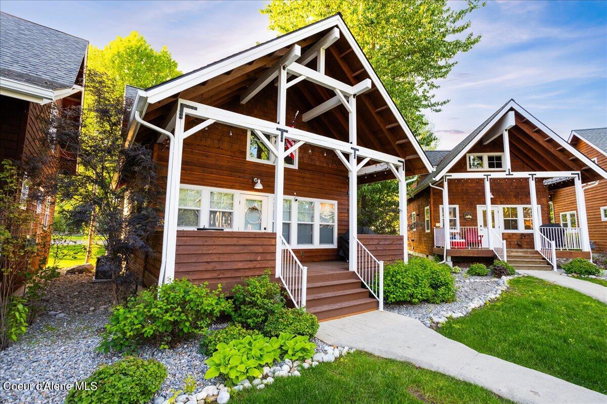 Dover, Idaho, 83825, United States, 2 Bedrooms Bedrooms, ,2 BathroomsBathrooms,Residential,For Sale,1923235