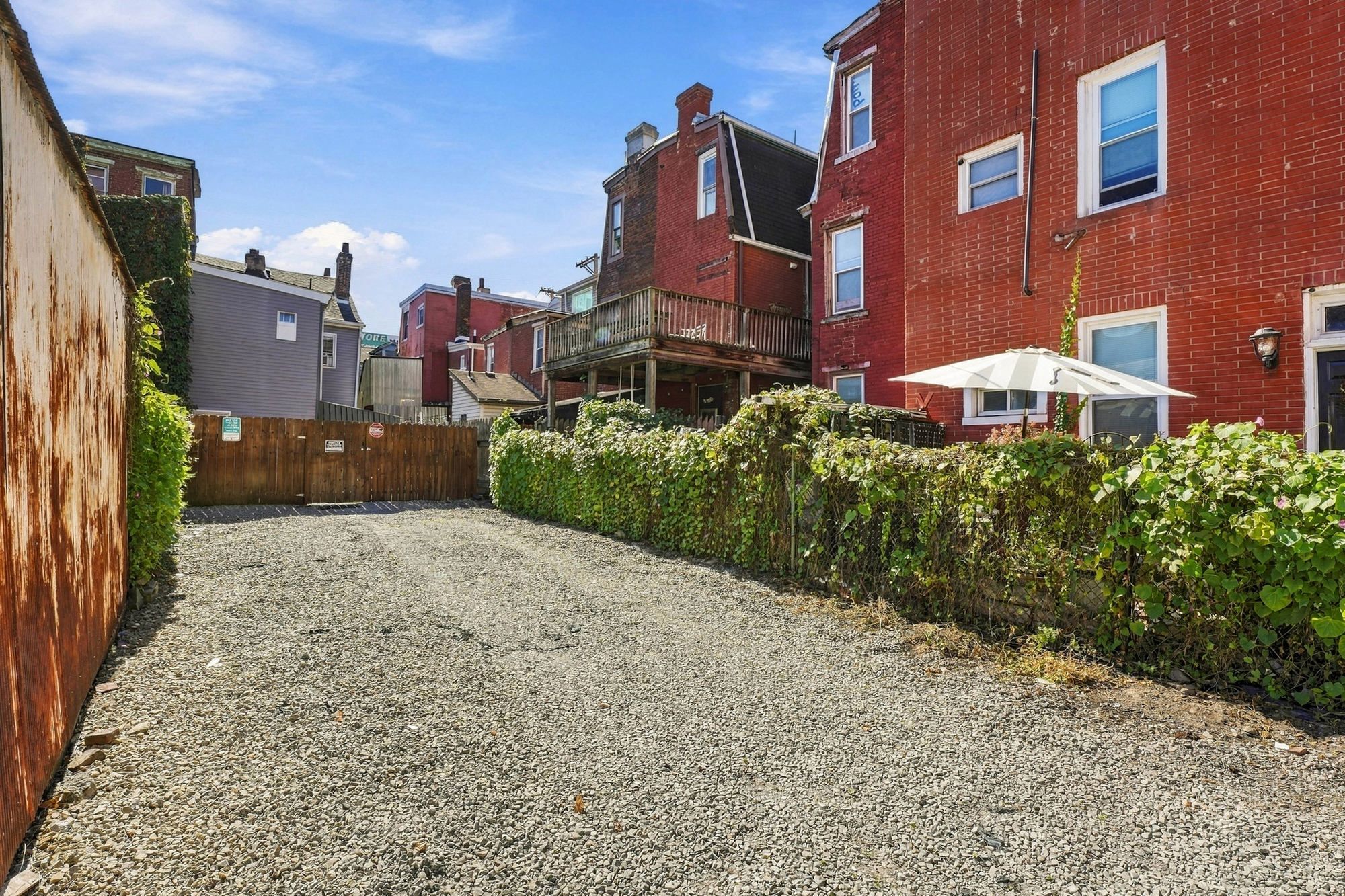  2207 Sarah Street, Pittsburgh, PA 15203 - 物件實景
