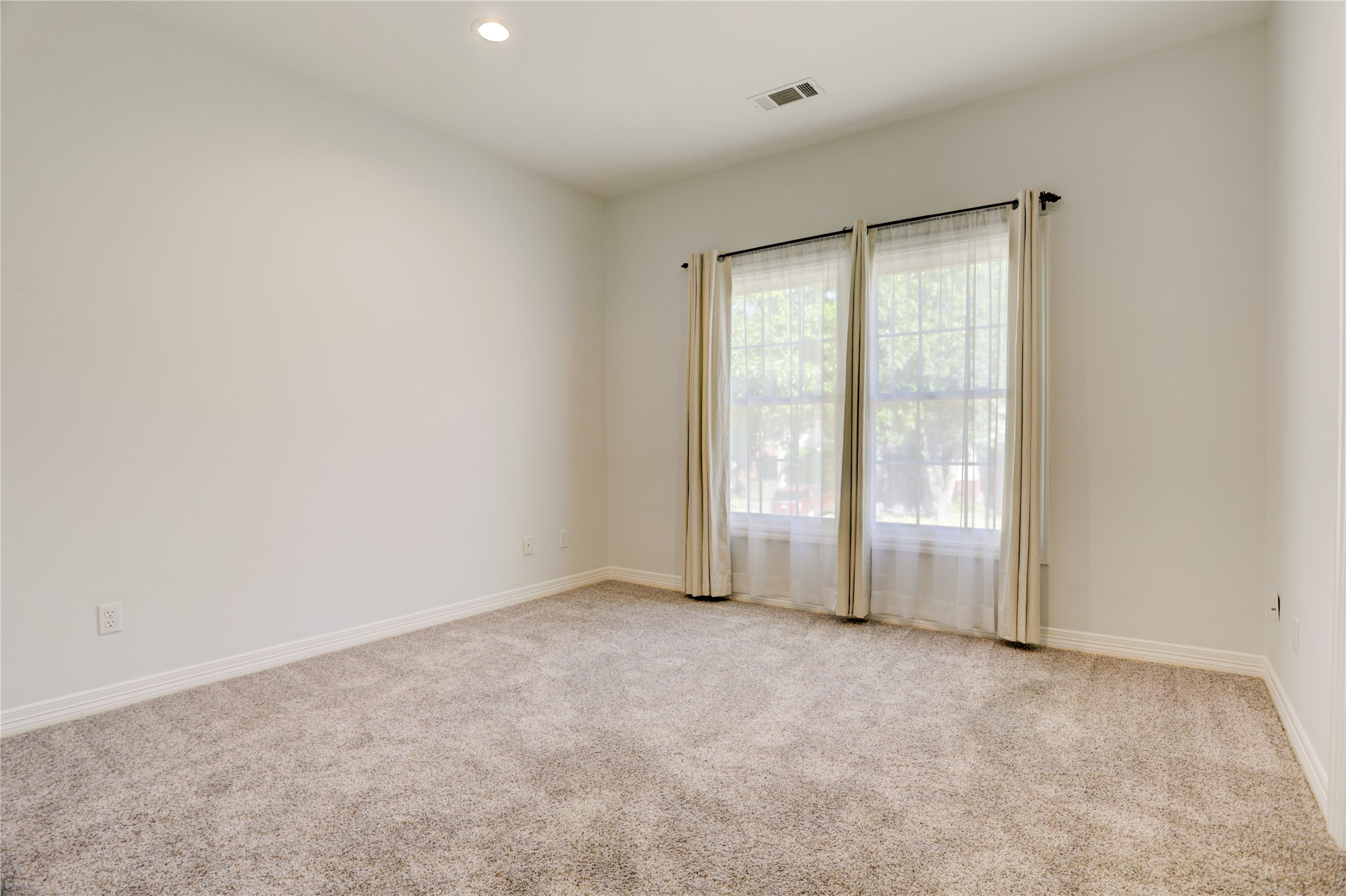  3505 Gramercy Street - 物件實景