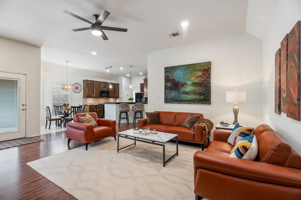 Frisco, Texas, 75035, United States, 4 Bedrooms Bedrooms, ,3 BathroomsBathrooms,Residential,For Sale,1837984