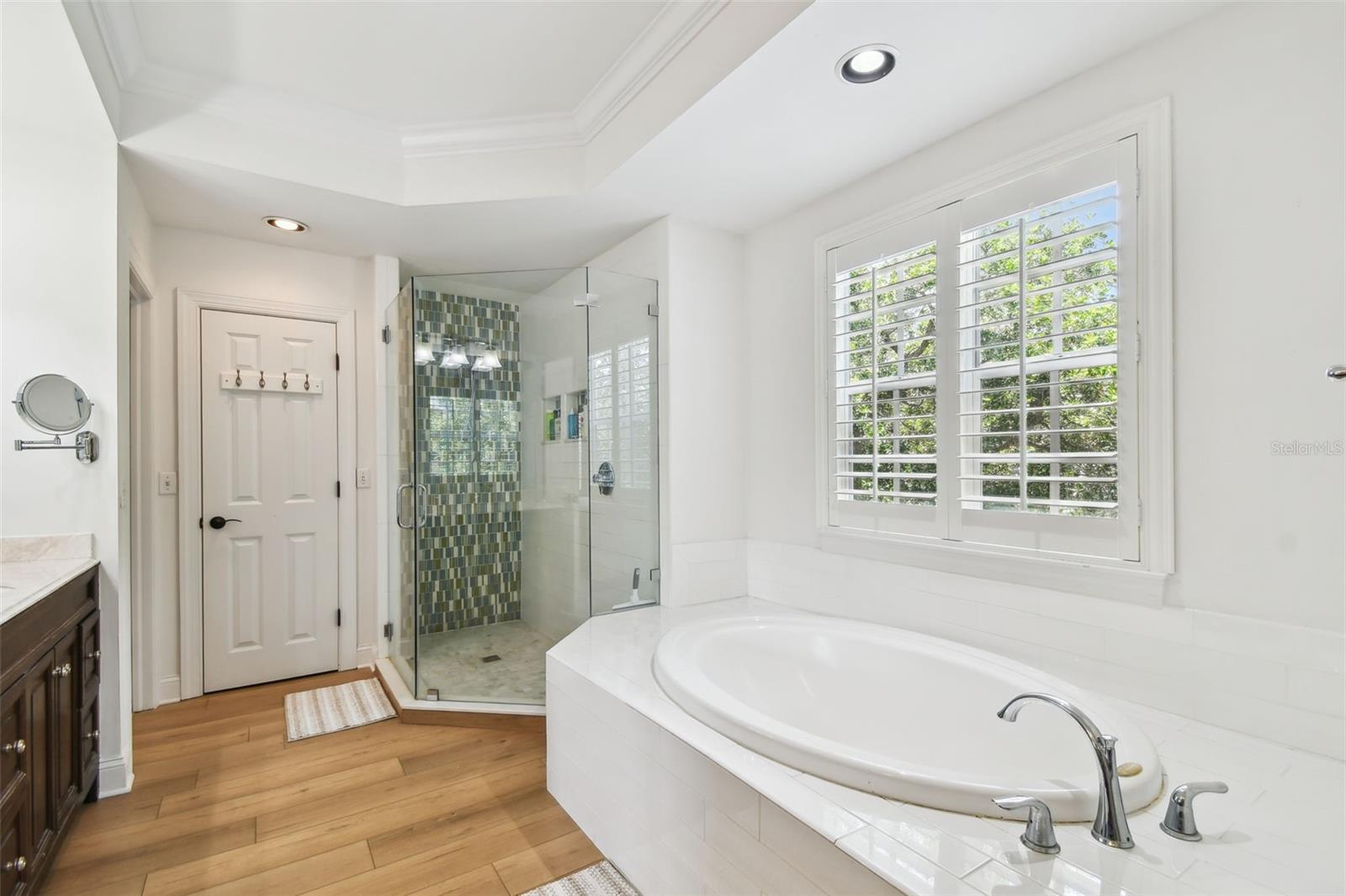 Tampa, Florida, 33602, United States, 4 Bedrooms Bedrooms, ,4 BathroomsBathrooms,Residential,For Sale,1976189