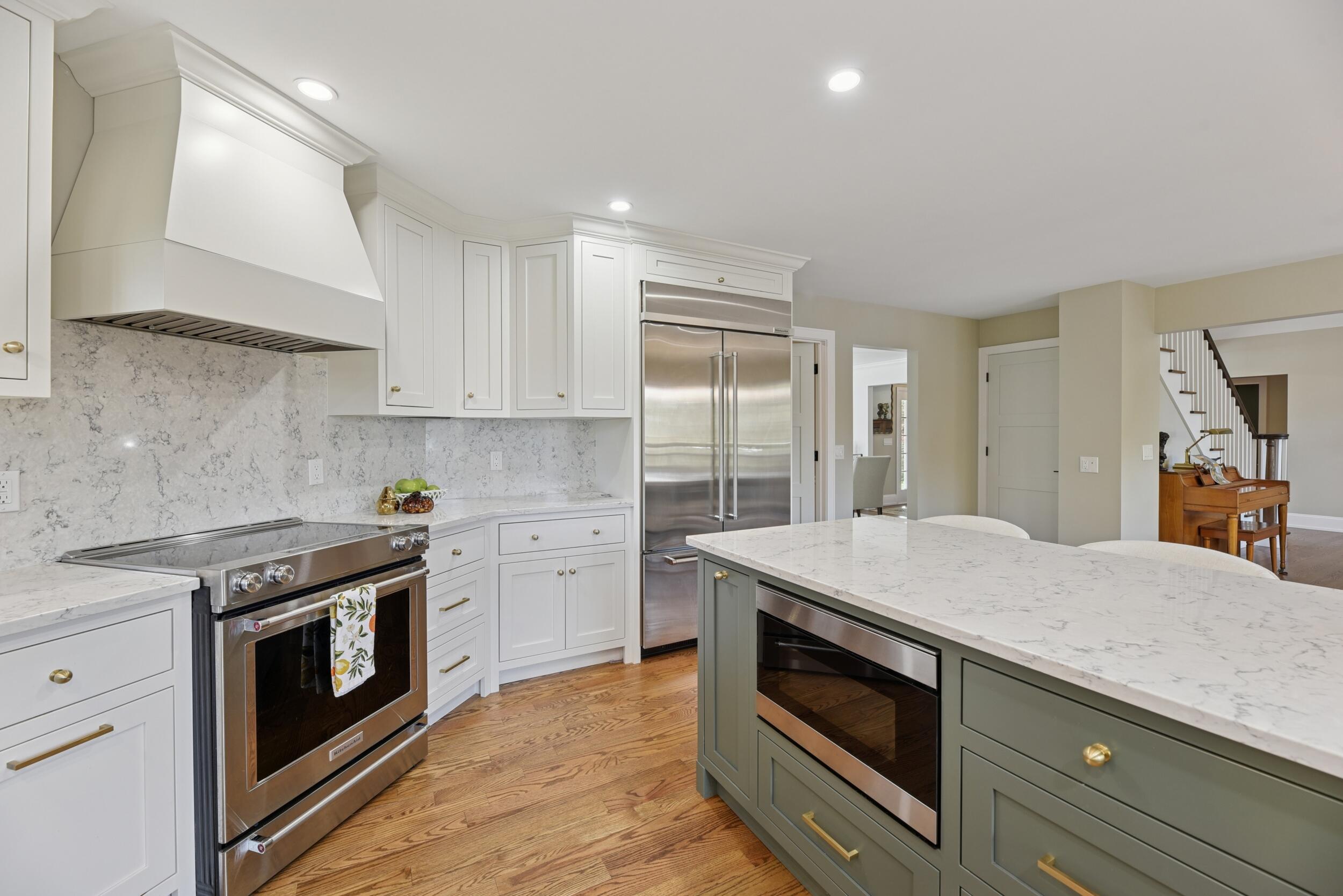 Long Beach, Indiana, 46360, United States, 4 Bedrooms Bedrooms, ,4 BathroomsBathrooms,Residential,For Sale,1989187