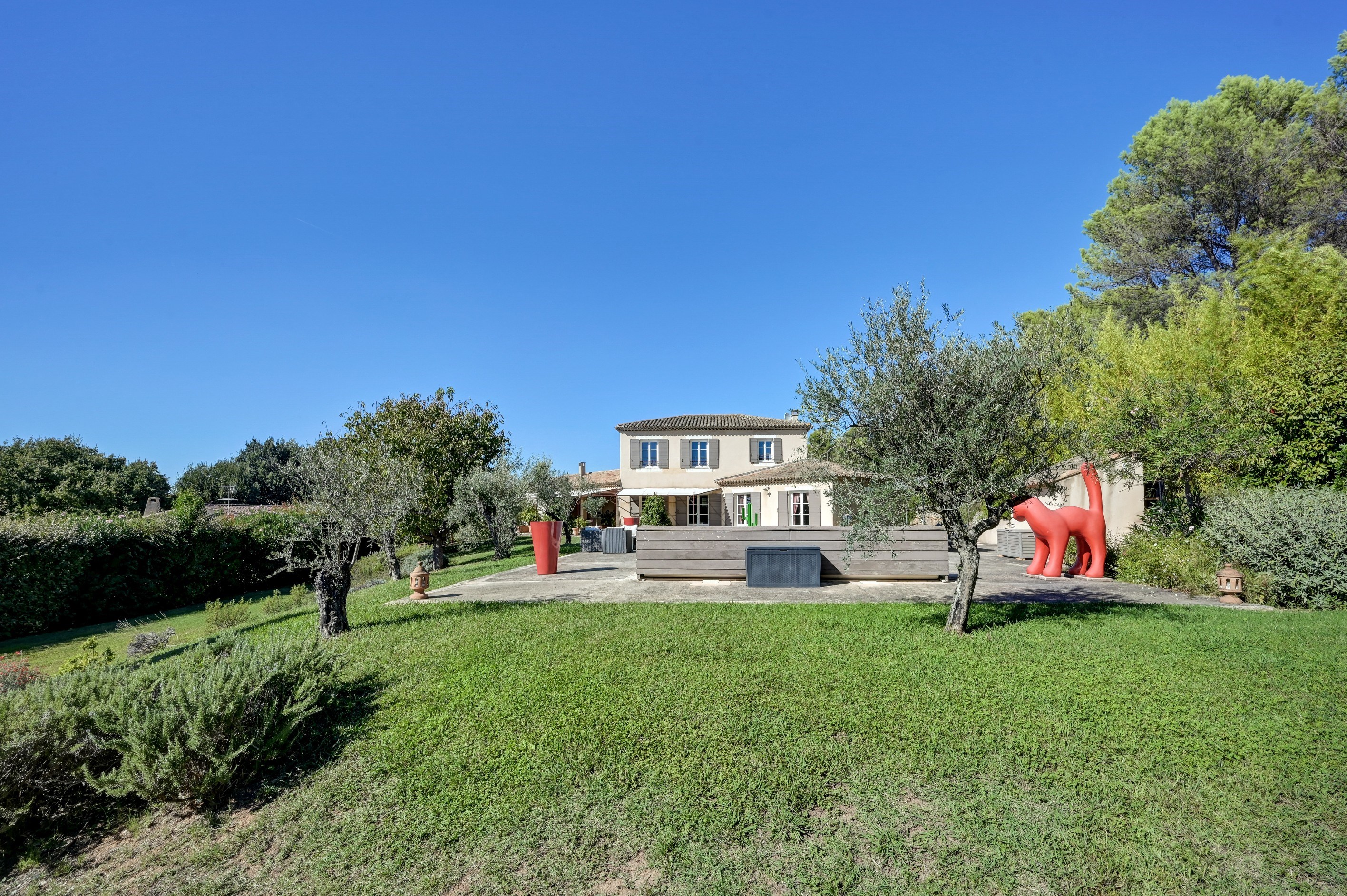  amily Home with Pool and Landscaped Grounds near Aix-en-Provence - 物件實景