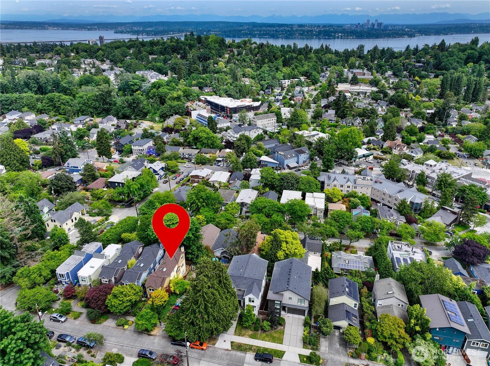 SEATTLE, Washington, 98112, United States, 3 Bedrooms Bedrooms, ,3 BathroomsBathrooms,Residential,For Sale,1875763