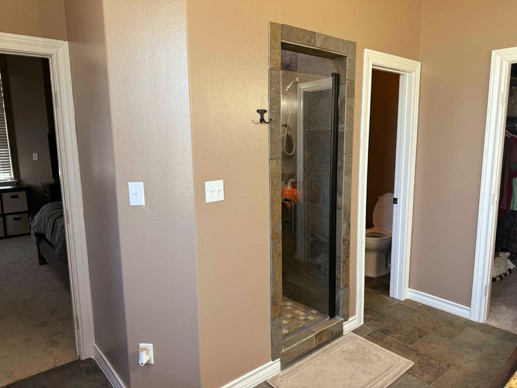 Christoval, Texas, 76935, United States, 3 Bedrooms Bedrooms, ,2 BathroomsBathrooms,Residential,For Sale,1906921