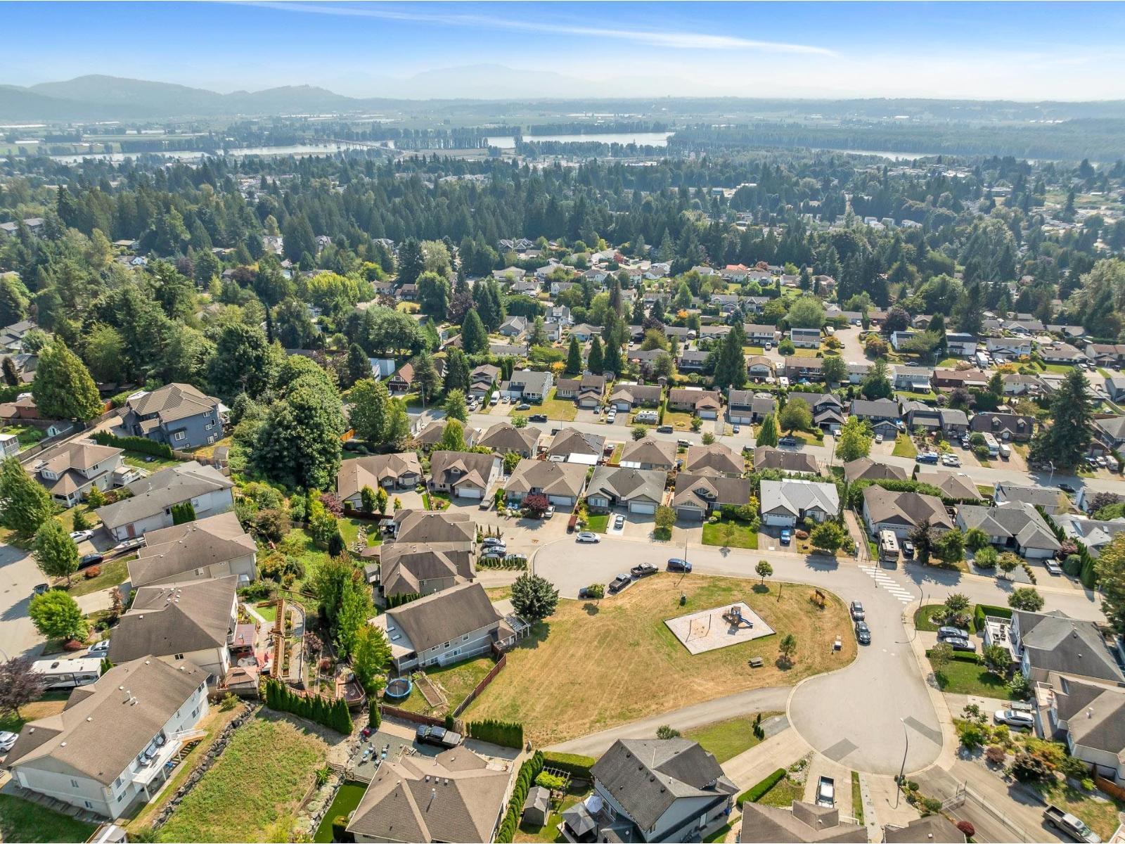 MISSION, British Columbia, V2V 7P7, CA, 4 Bedrooms Bedrooms, ,3 BathroomsBathrooms,Residential,For Sale,1949484