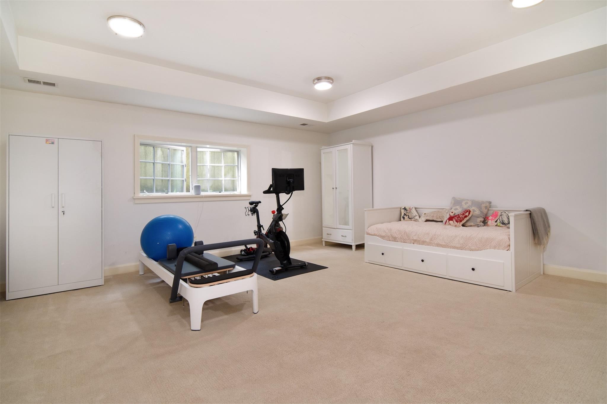 Dobbs Ferry, New York, 10522, United States, 5 Bedrooms Bedrooms, ,5 BathroomsBathrooms,Residential,For Sale,1793718