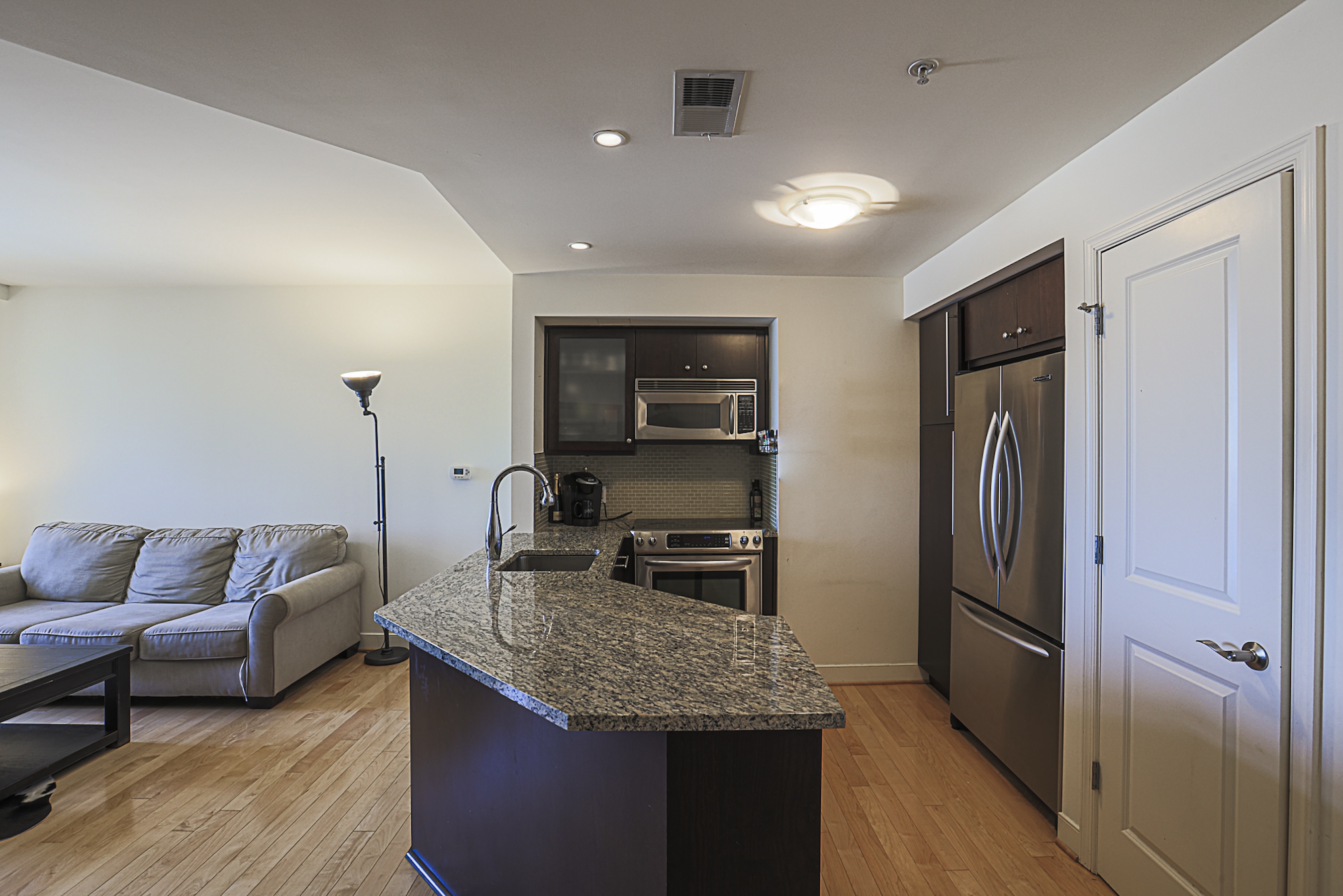  HARBOR EAST - 物件實景