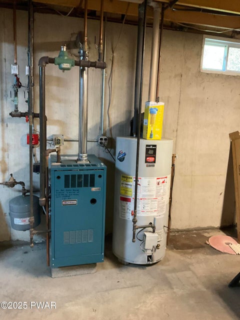 Milford, Pennsylvania, 18337, United States, 3 Bedrooms Bedrooms, ,3 BathroomsBathrooms,Residential,For Sale,1981276