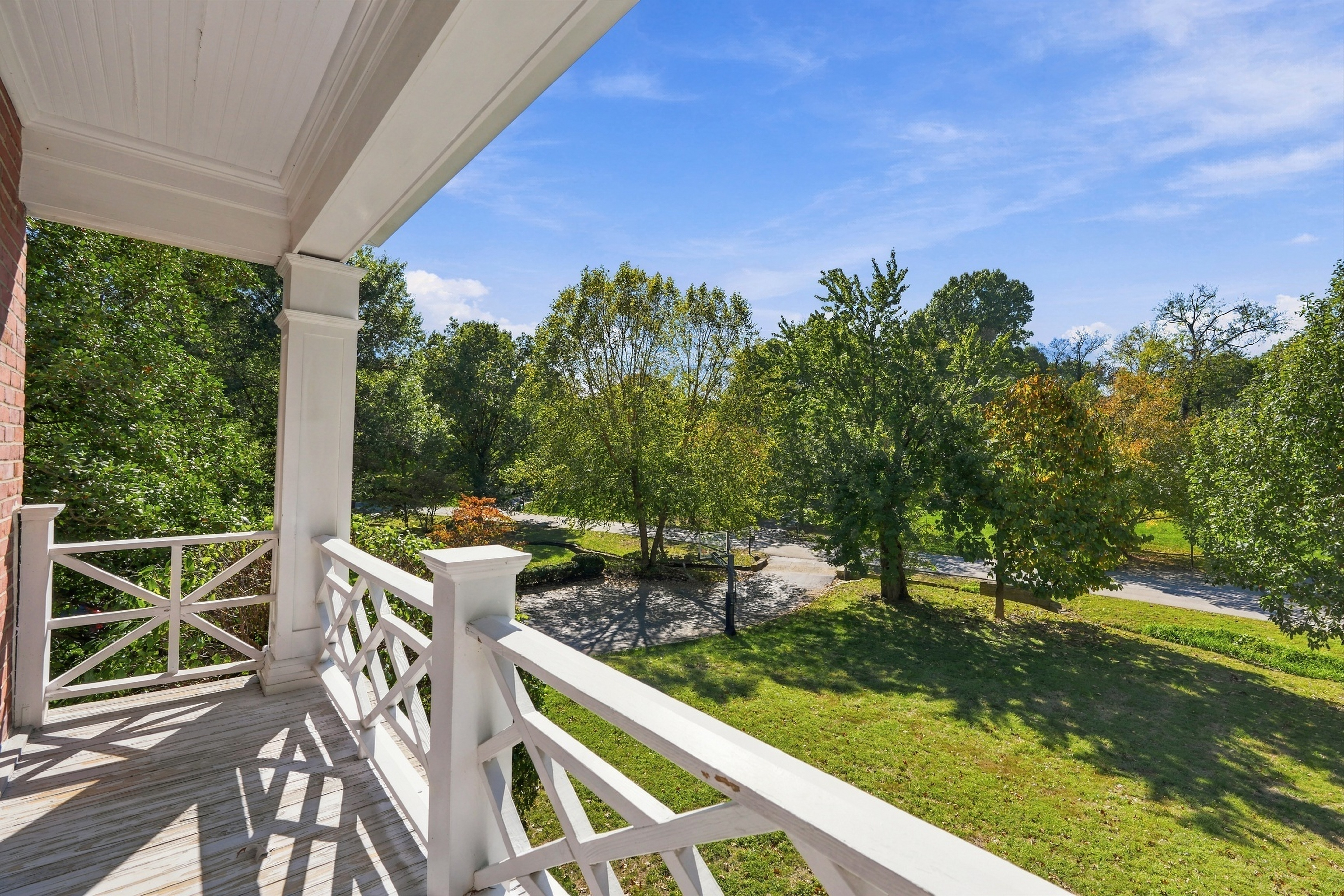  2501 Seneca Valley Road, Louisville, KY 40205 - 物件實景