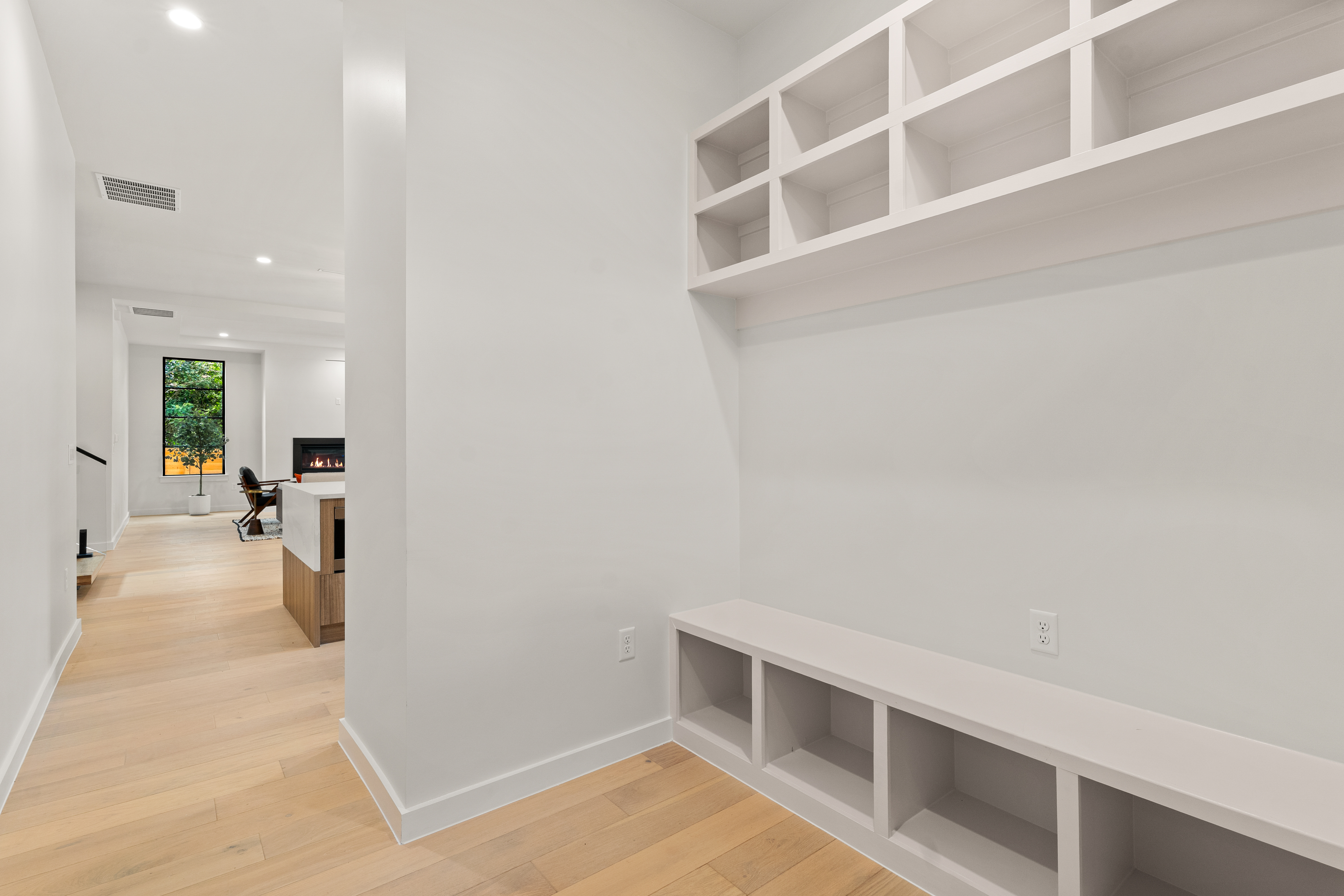  Contemporary New Construction Home in South Austin Neighborhood - 物件實景