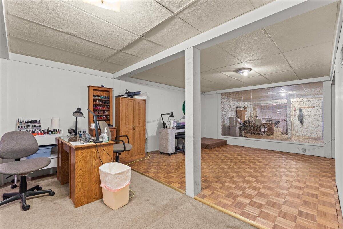 West Bend, Wisconsin, 53090, United States, 4 Bedrooms Bedrooms, ,3 BathroomsBathrooms,Residential,For Sale,1960551