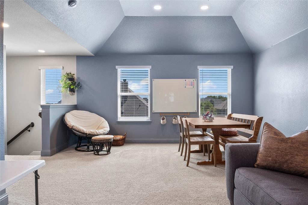 Ovilla, Texas, 75154, United States, 4 Bedrooms Bedrooms, ,4 BathroomsBathrooms,Residential,For Sale,1976541