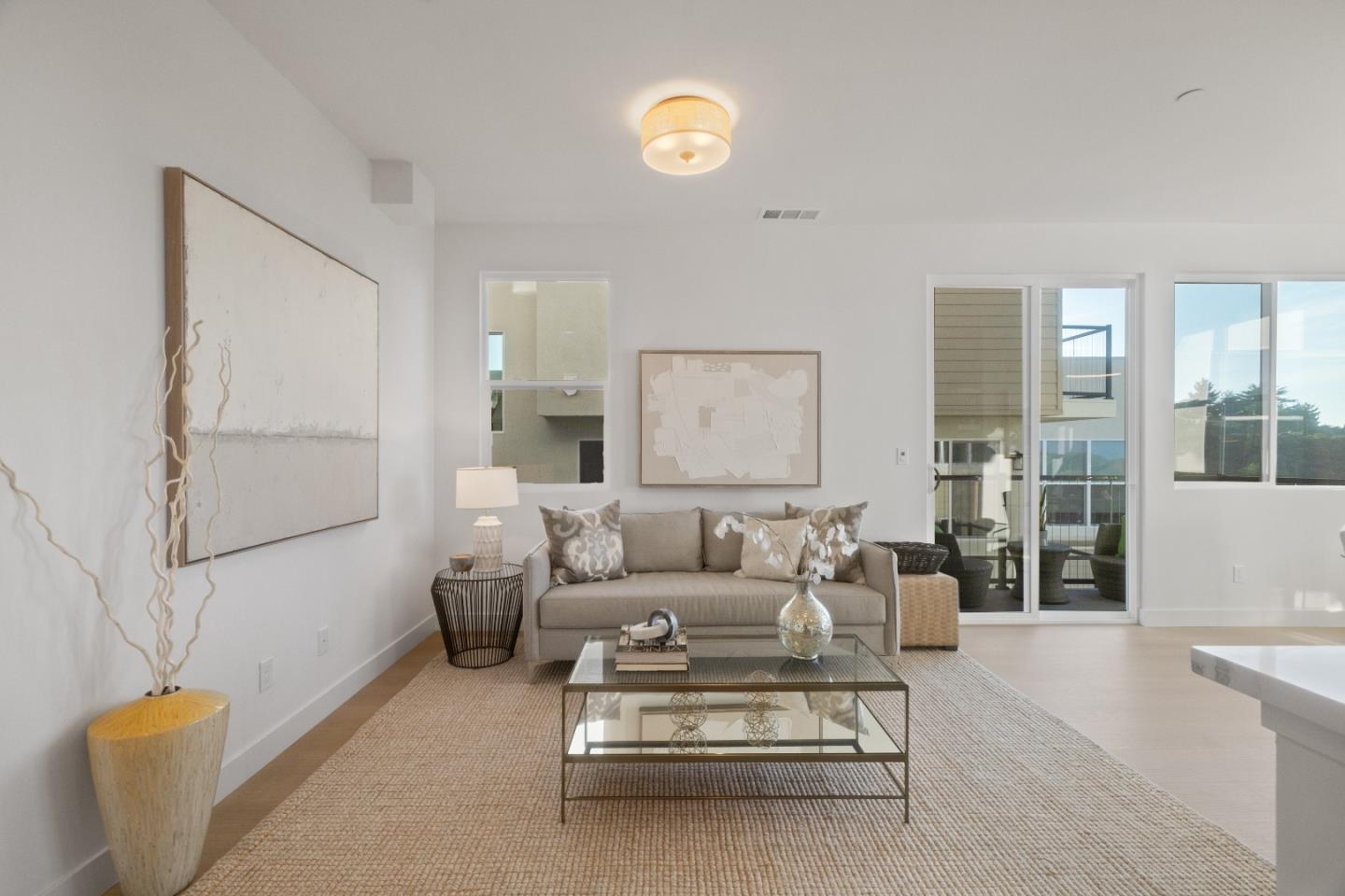 Pacifica, California, 94044, United States, 3 Bedrooms Bedrooms, ,3 BathroomsBathrooms,Residential,For Sale,2002180