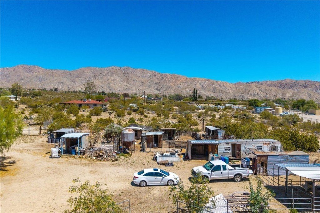 Morongo Valley, California, 92256, United States, 2 Bedrooms Bedrooms, ,2 BathroomsBathrooms,Residential,For Sale,1819780