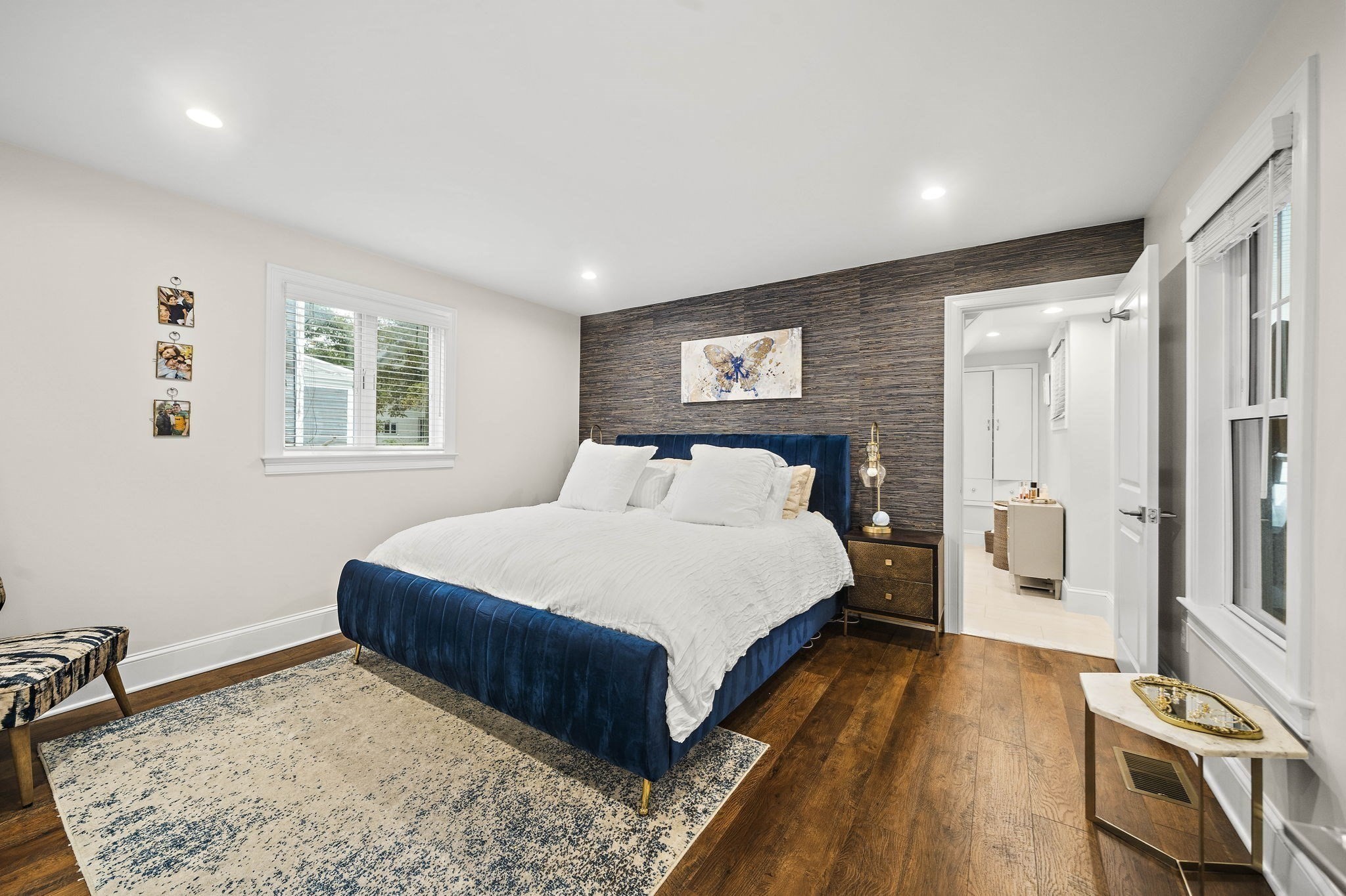 Wakefield, Massachusetts, 01880, United States, 3 Bedrooms Bedrooms, ,2 BathroomsBathrooms,Residential,For Sale,1982541