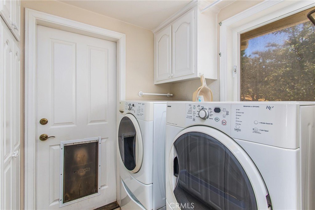 Oak Glen, California, 92399, United States, 2 Bedrooms Bedrooms, ,2 BathroomsBathrooms,Residential,For Sale,1920636