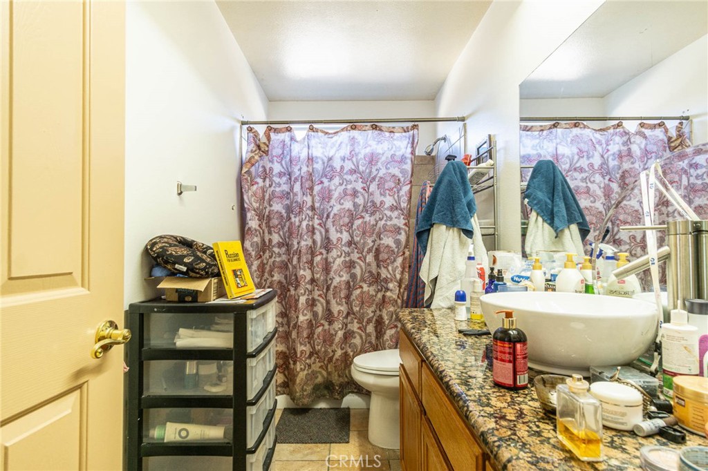 Apple Valley, California, 92308, United States, 4 Bedrooms Bedrooms, ,2 BathroomsBathrooms,Residential,For Sale,1974217