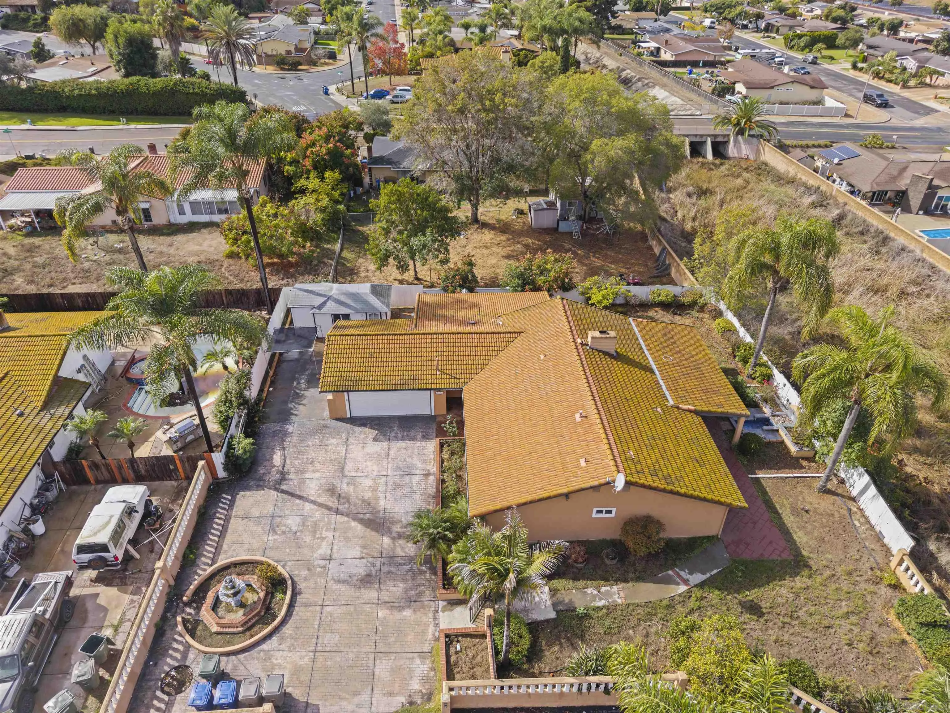 Bonita, California, 91902, United States, 3 Bedrooms Bedrooms, ,3 BathroomsBathrooms,Residential,For Sale,1997307