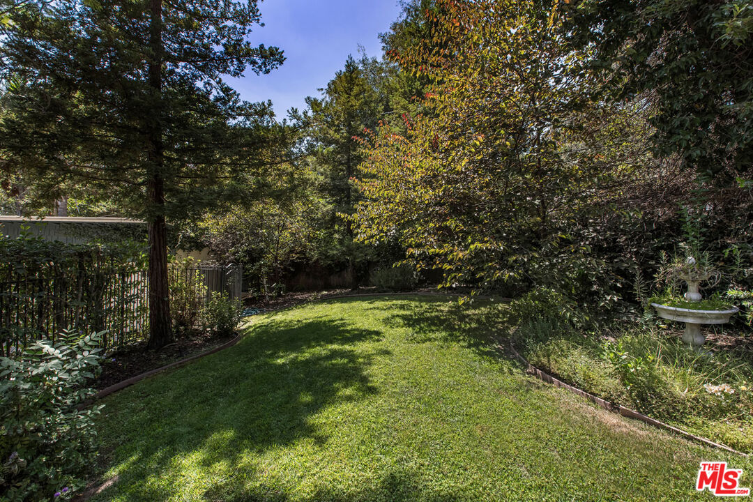 Altadena, California, 91001, United States, 4 Bedrooms Bedrooms, ,4 BathroomsBathrooms,Residential,For Sale,1992160