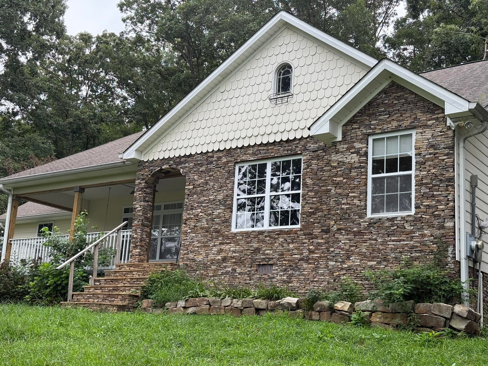 Dunlap, Tennessee, 37327, United States, 3 Bedrooms Bedrooms, ,2 BathroomsBathrooms,Residential,For Sale,1912691