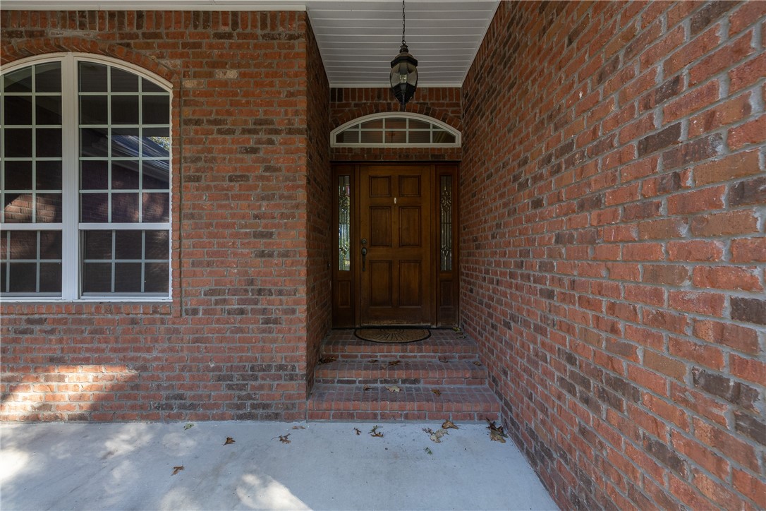 Bella Vista, Arkansas, 72715, United States, 3 Bedrooms Bedrooms, ,4 BathroomsBathrooms,Residential,For Sale,1971297