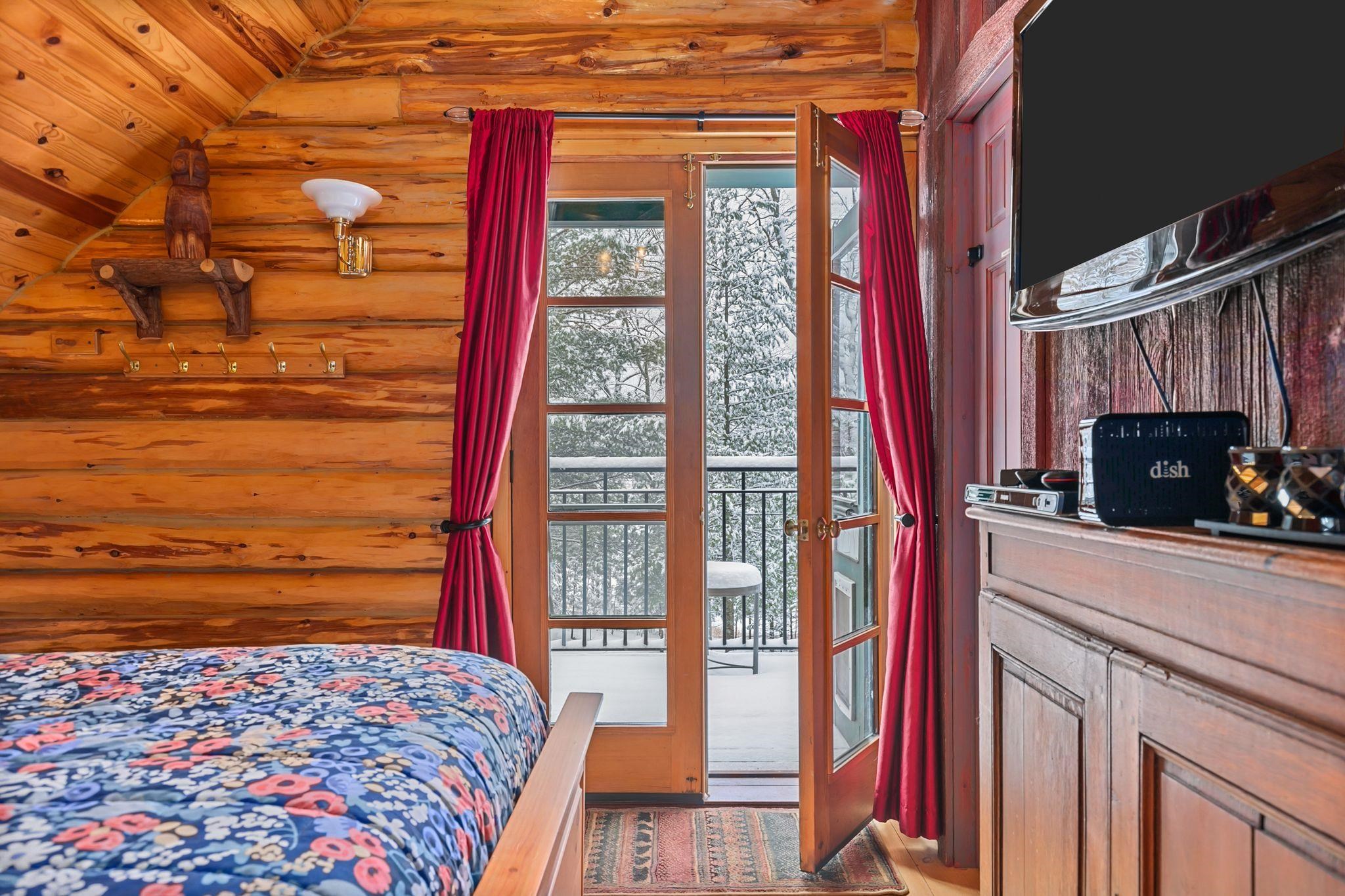 PICKEREL, Wisconsin, 54465, United States, 4 Bedrooms Bedrooms, ,3 BathroomsBathrooms,Residential,For Sale,2002993