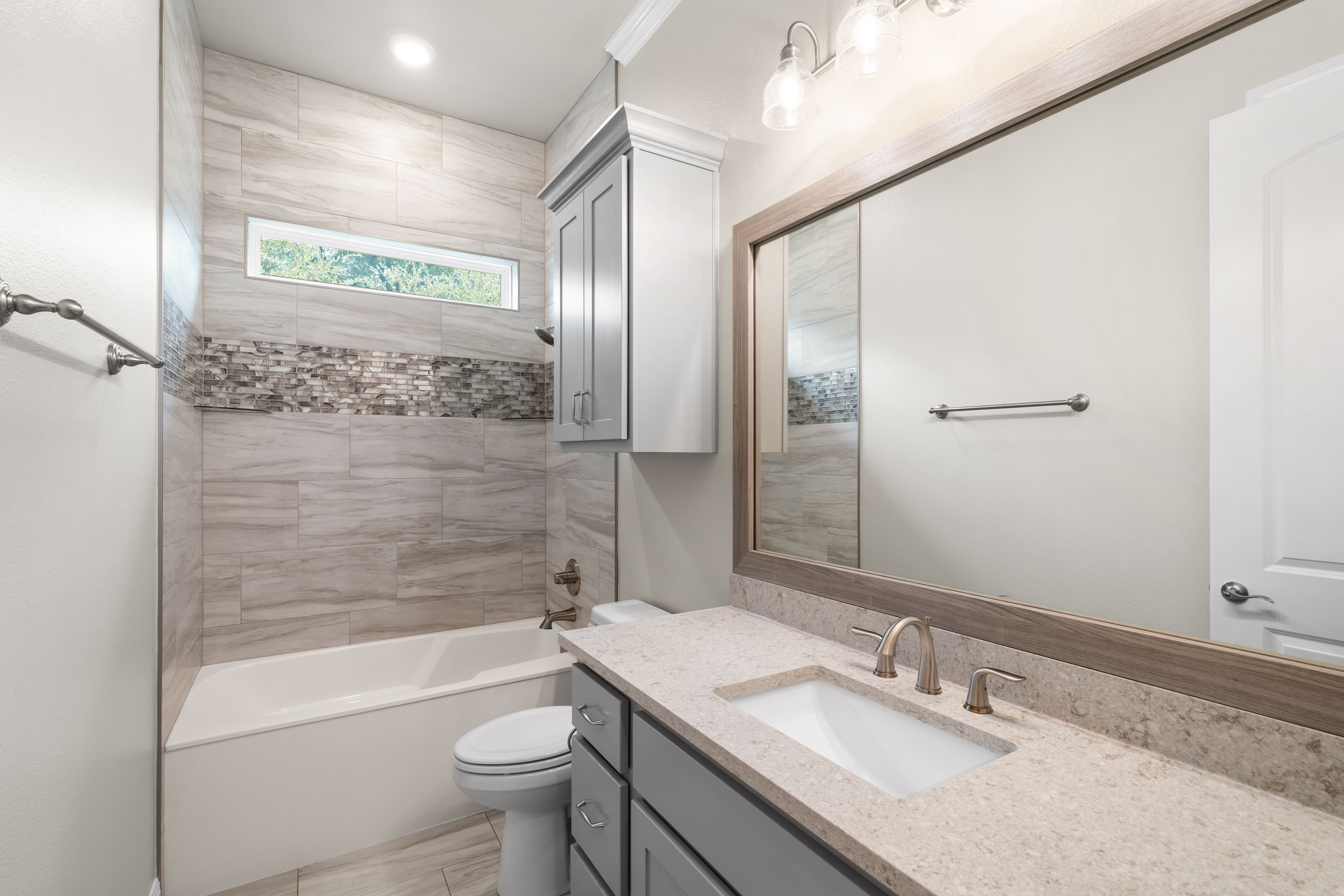  Versatile Living on 1+ Acres - 物件實景