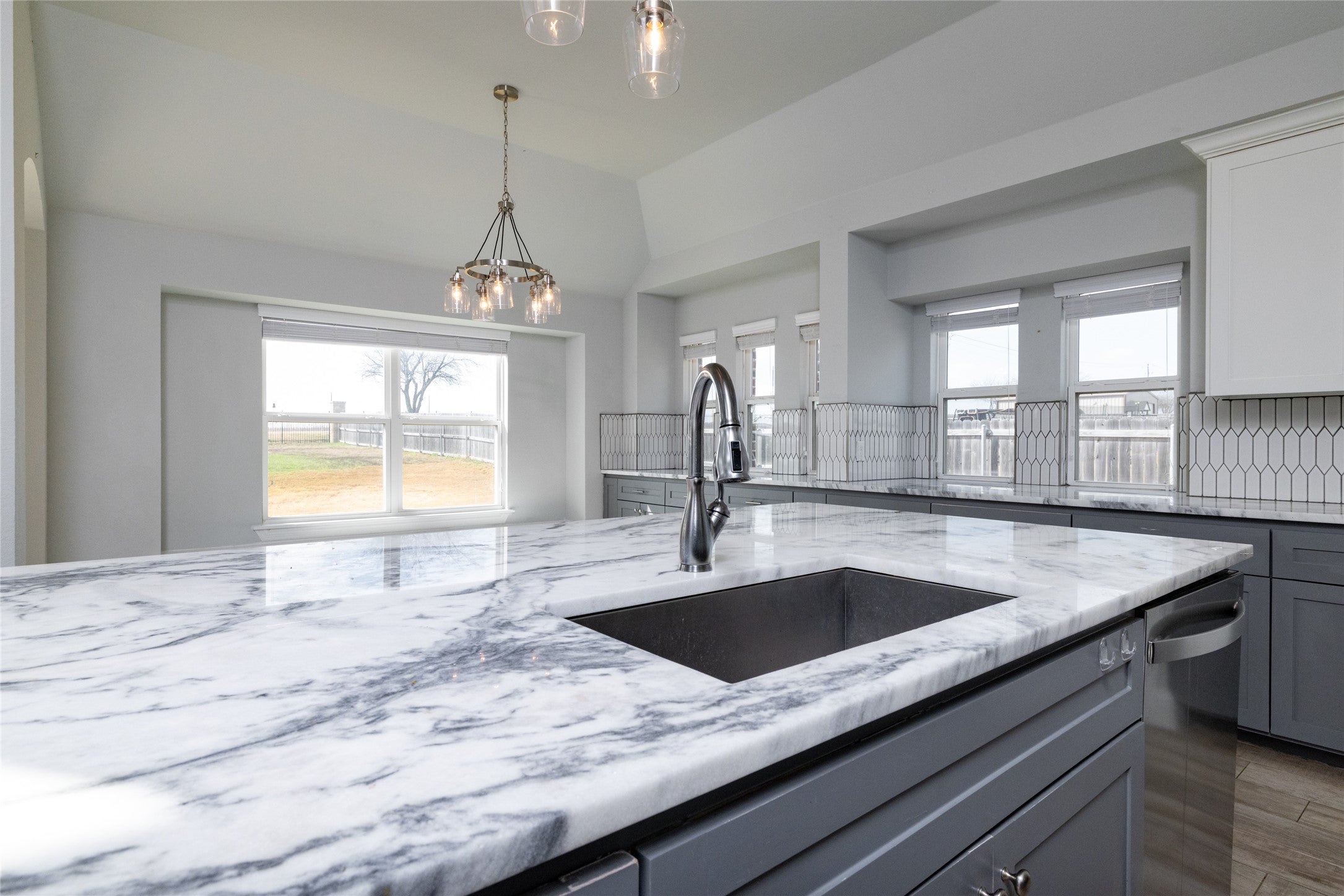 Justin, Texas, 76247, United States, 4 Bedrooms Bedrooms, ,3 BathroomsBathrooms,Residential,For Sale,2023700
