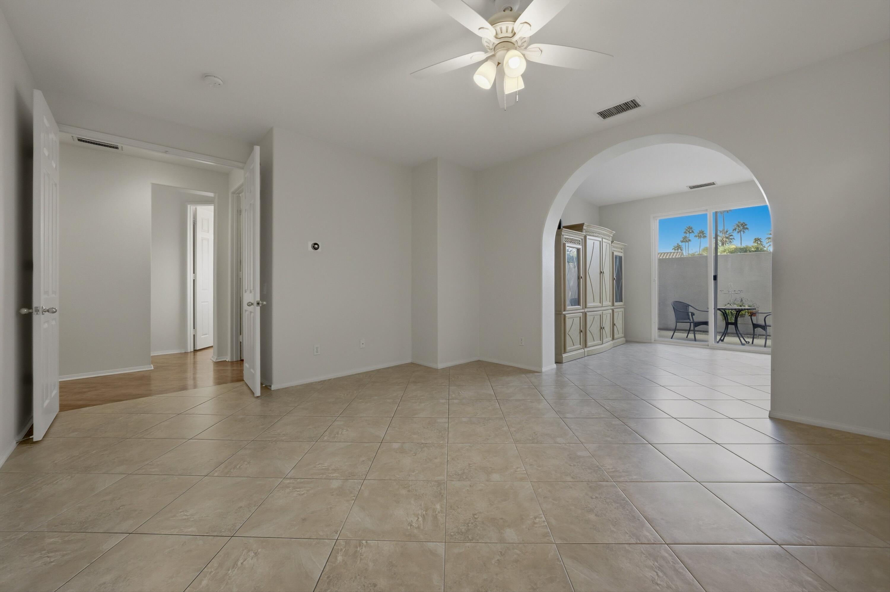 Rancho Mirage, California, 92270, United States, 2 Bedrooms Bedrooms, ,2 BathroomsBathrooms,Residential,For Sale,1989159