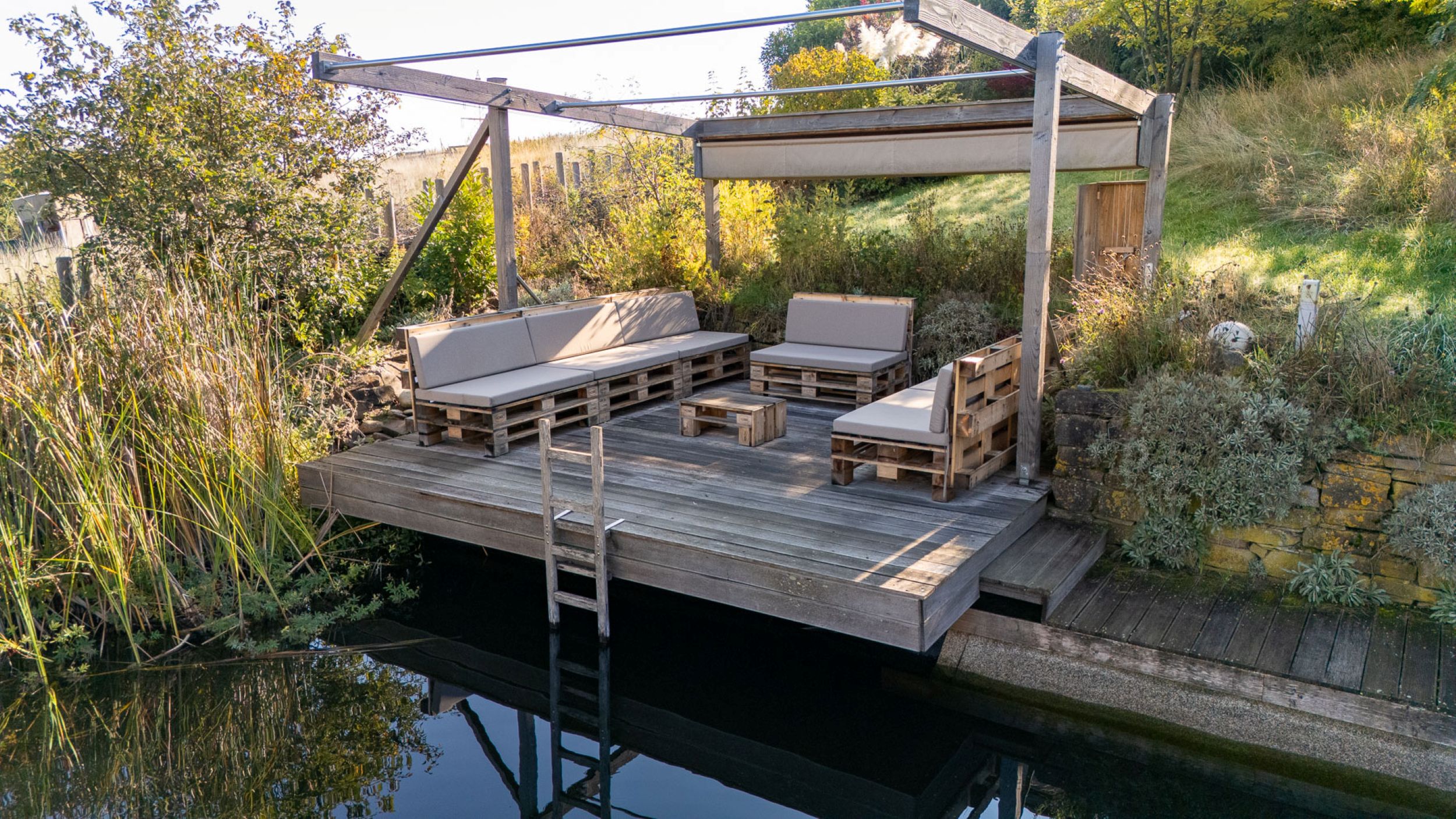  Architectural Haven of 536 m² – A Private Spa Retreat with Natural Swimming Pool - 物件實景
