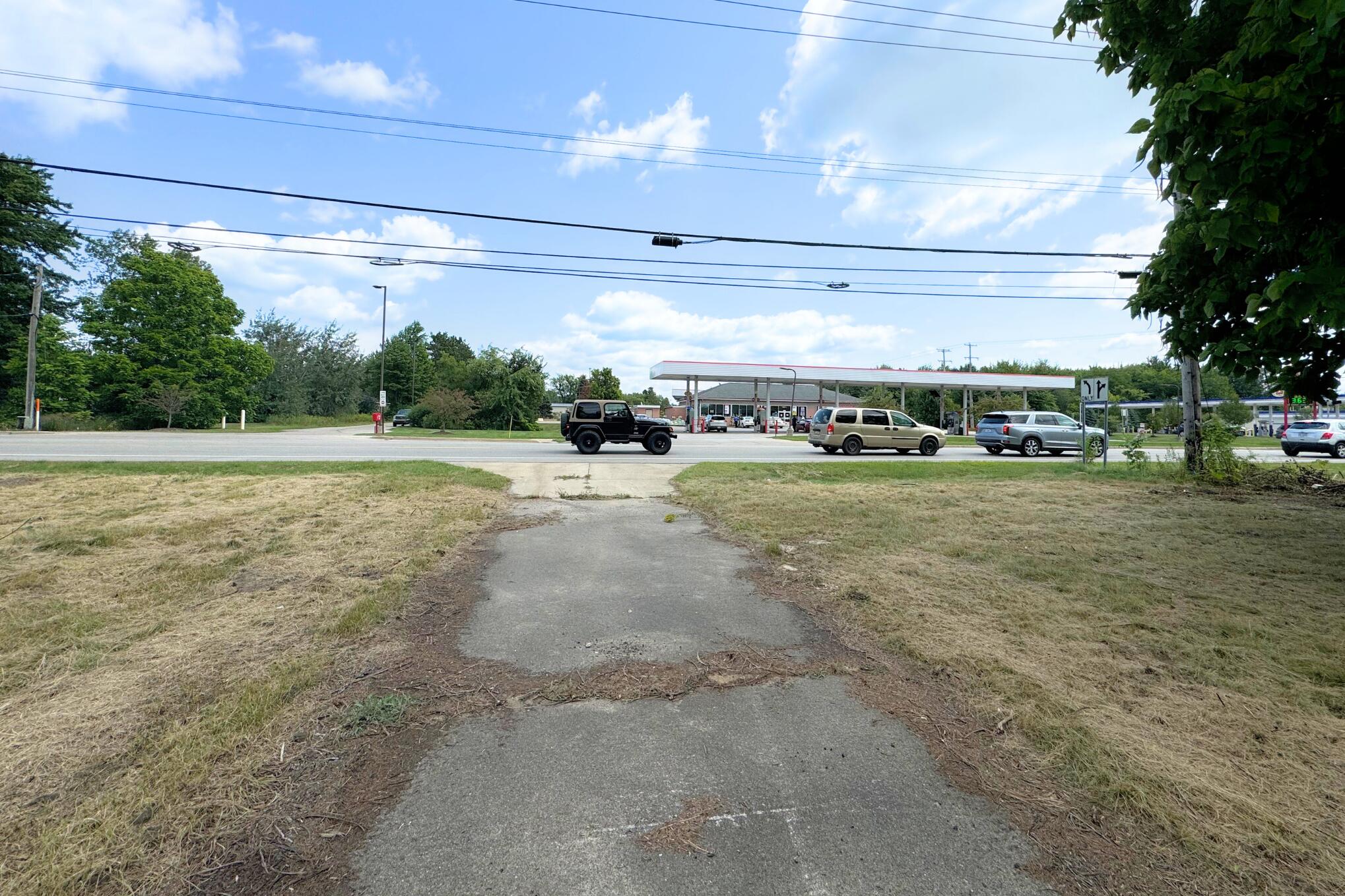 Norton Shores, Michigan, 49441, United States, ,Land,For Sale,1926322