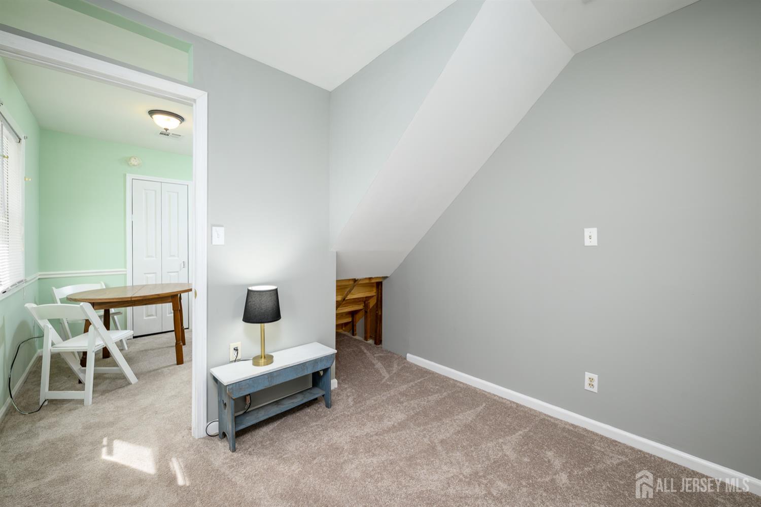 Edison, New Jersey, 08817, United States, 3 Bedrooms Bedrooms, ,2 BathroomsBathrooms,Residential,For Sale,1958154