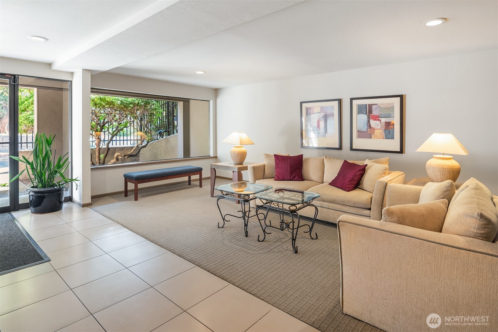 Seattle, Washington, 98122, United States, 2 Bedrooms Bedrooms, ,1 BathroomBathrooms,Residential,For Sale,1955628